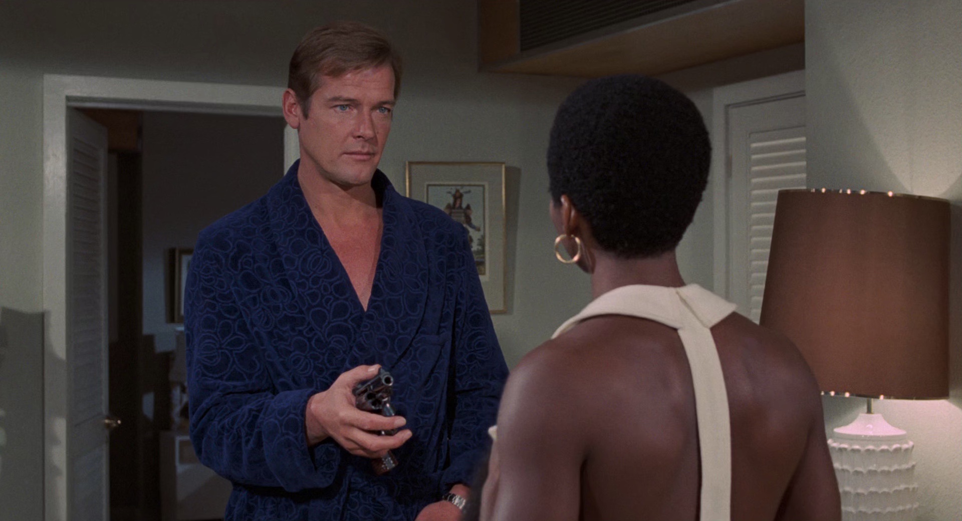 007之你死我活 [国英多音轨/中英字幕].Live.And.Let.Die.1973.BluRay.1080p.x265.10bit.2Audio-SSDSSE 6.15GB-3.png