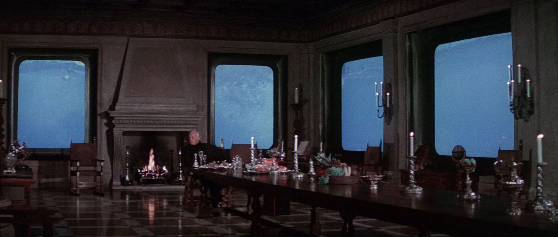 007之海底城 [中英字幕].The.Spy.Who.Loved.Me.1977.BluRay.1080p.x265.10bit.2Audio-SSDSSE 6.38GB-2.png