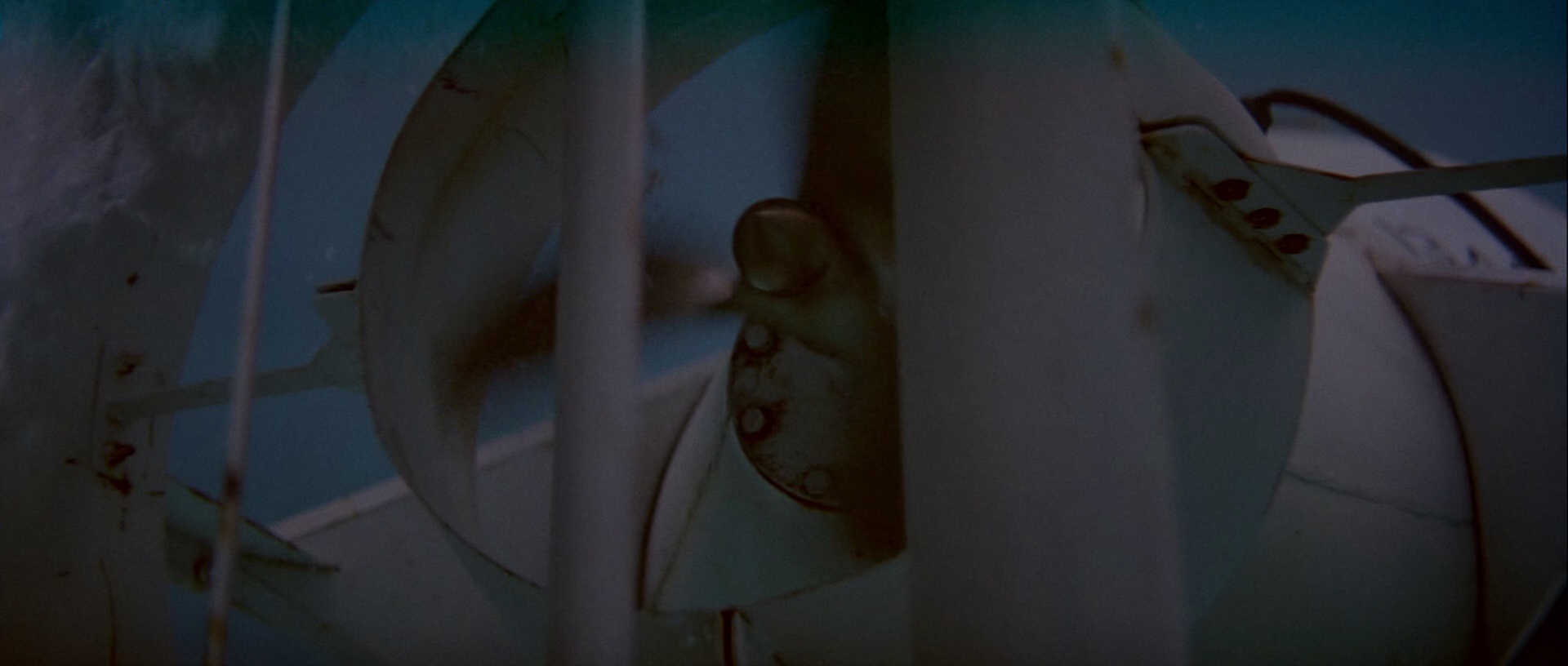 007之最高机密 [国英多音轨/中英字幕].For.Your.Eyes.Only.1981.BluRay.1080p.x265.10bit.3Audio-SSDSSE 4.46GB-6.png