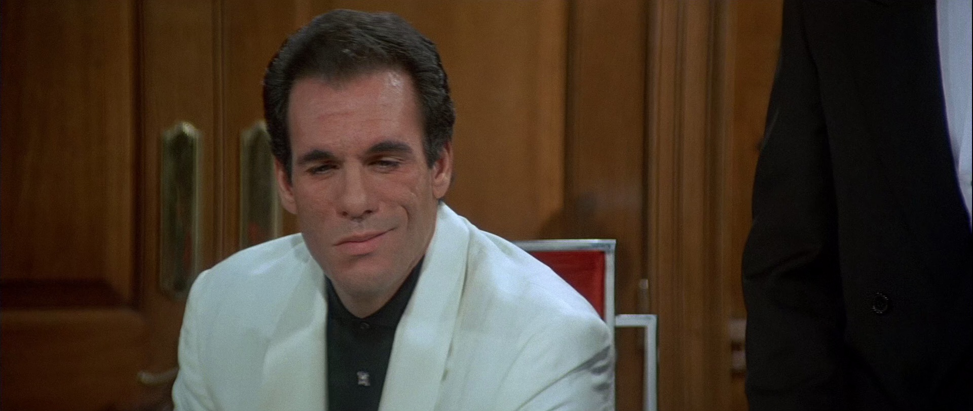 007之杀人执照 [国英多音轨/中英字幕].Licence.To.Kill.1989.BluRay.1080p.x265.10bit.3Audio-SSDSSE 7.02GB-5.png