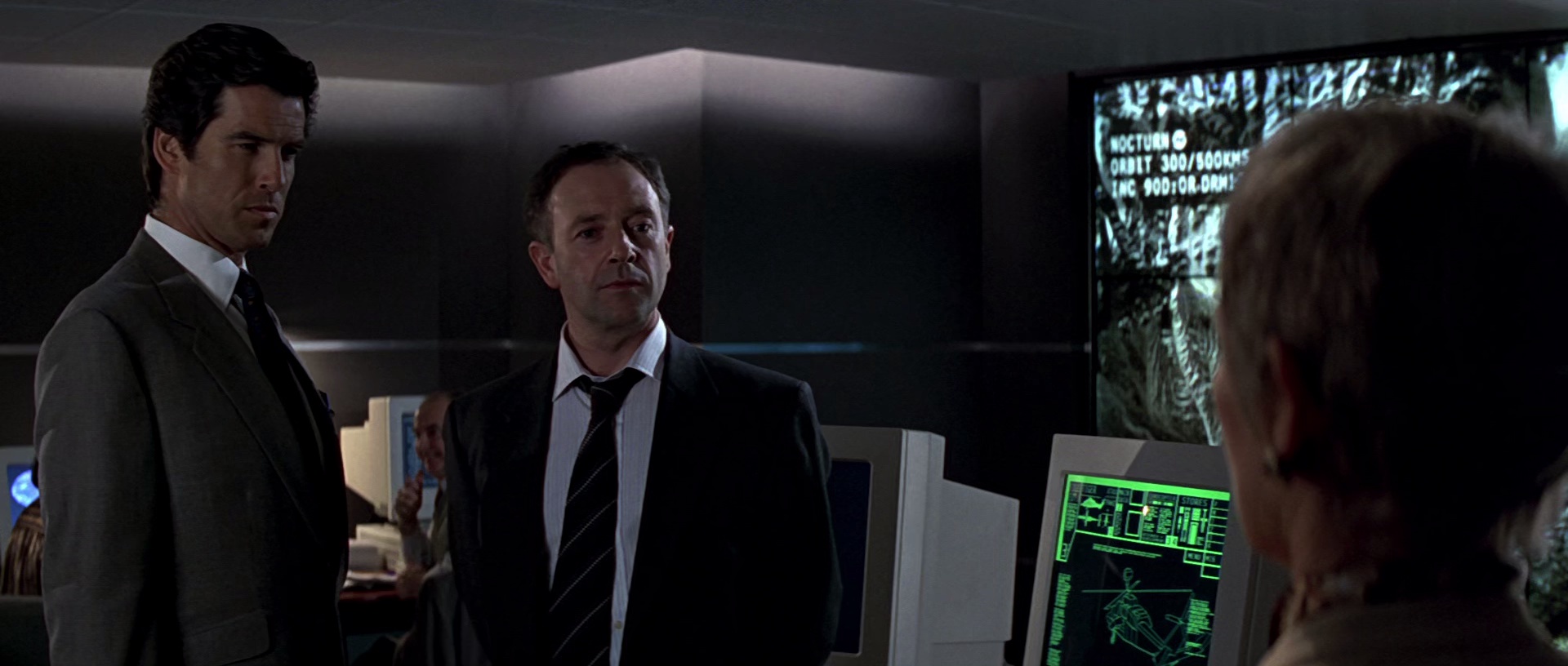 007之黄金眼 [国英多音轨/中英字幕].Goldeneye.1995.BluRay.1080p.x265.10bit.2Audio-SSDSSE 5.25GB-3.png