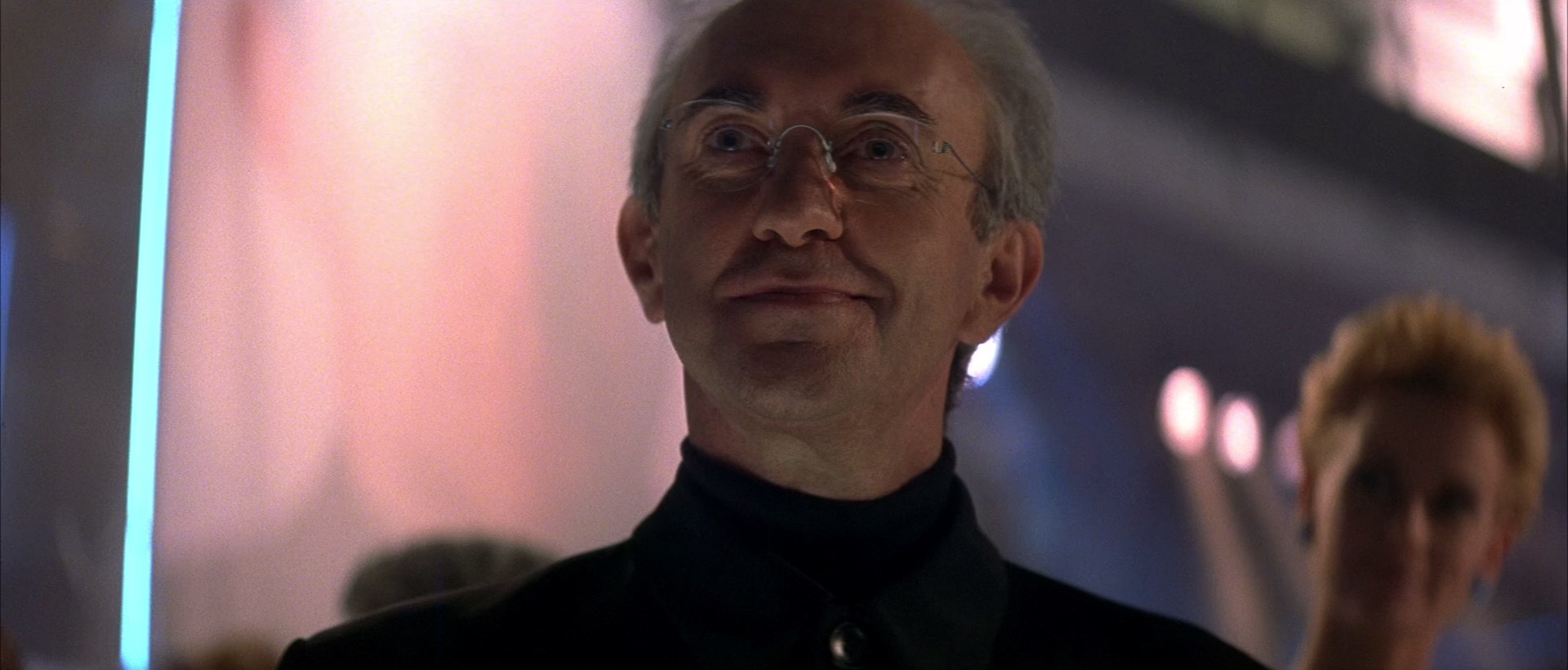 007之明日帝国 [国英多音轨/中英字幕].Tomorrow.Never.Dies.1997.BluRay.1080p.x265.10bit.2Audio-SSDSSE 6.30GB-3.png