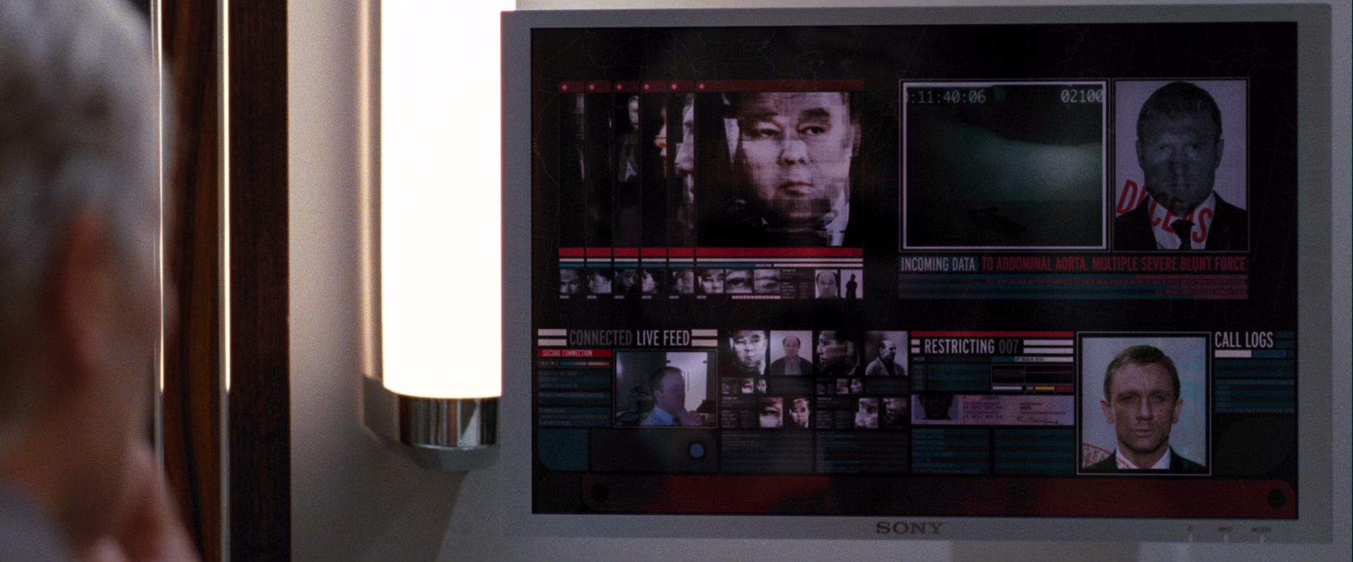 007：大破量子危机 [国英多音轨/中英字幕].Quantum.Of.Solace.2008.BluRay.1080p.x265.10bit.2Audio-SSDSSE 7.35GB-4.png