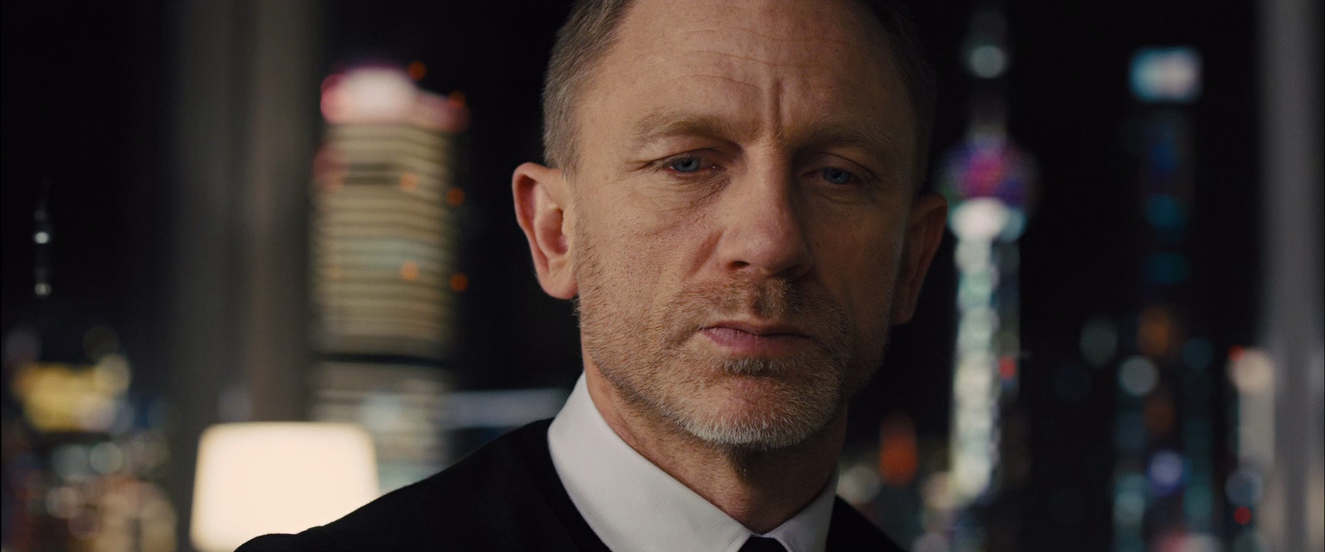 007：大破天幕杀机 [国英多音轨/中英字幕].Skyfall.2012.BluRay.1080p.x265.10bit.2Audio-SSDSSE 5.71GB-3.png