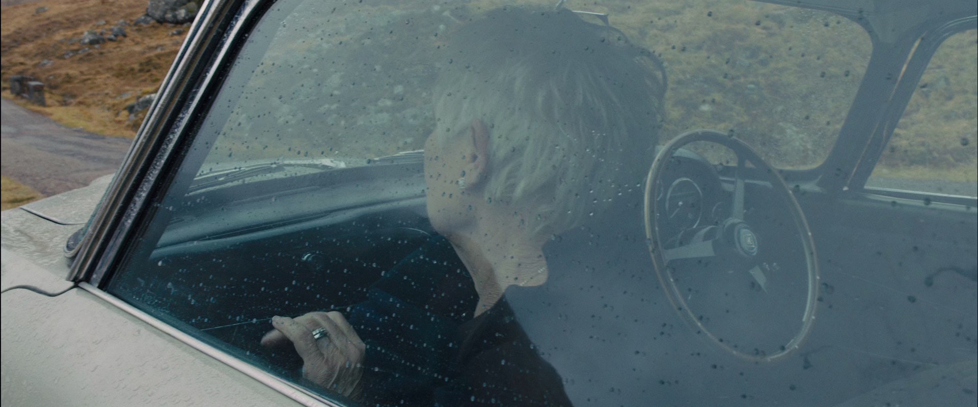 007：大破天幕杀机 [国英多音轨/中英字幕].Skyfall.2012.BluRay.1080p.x265.10bit.2Audio-SSDSSE 5.71GB-6.png