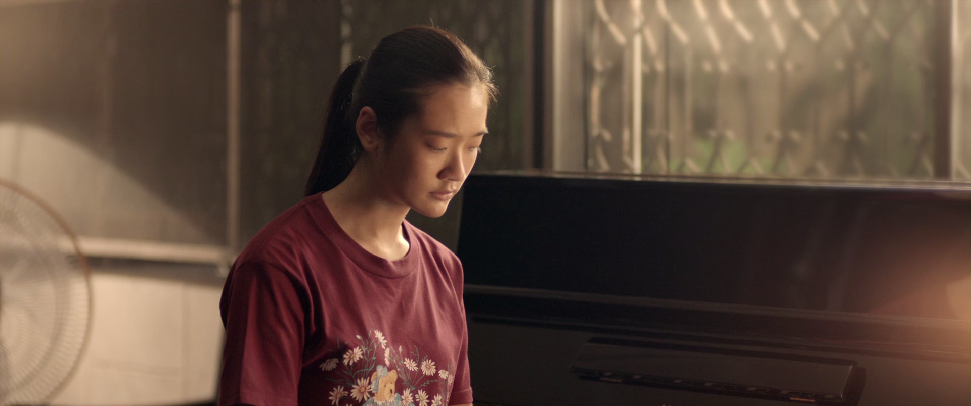 天才枪手 [国粤多音轨/简繁英字幕].Bad.Genius.2017.BluRay.1080p.x265.10bit.3Audio-SSDSSE 4.83GB-2.png