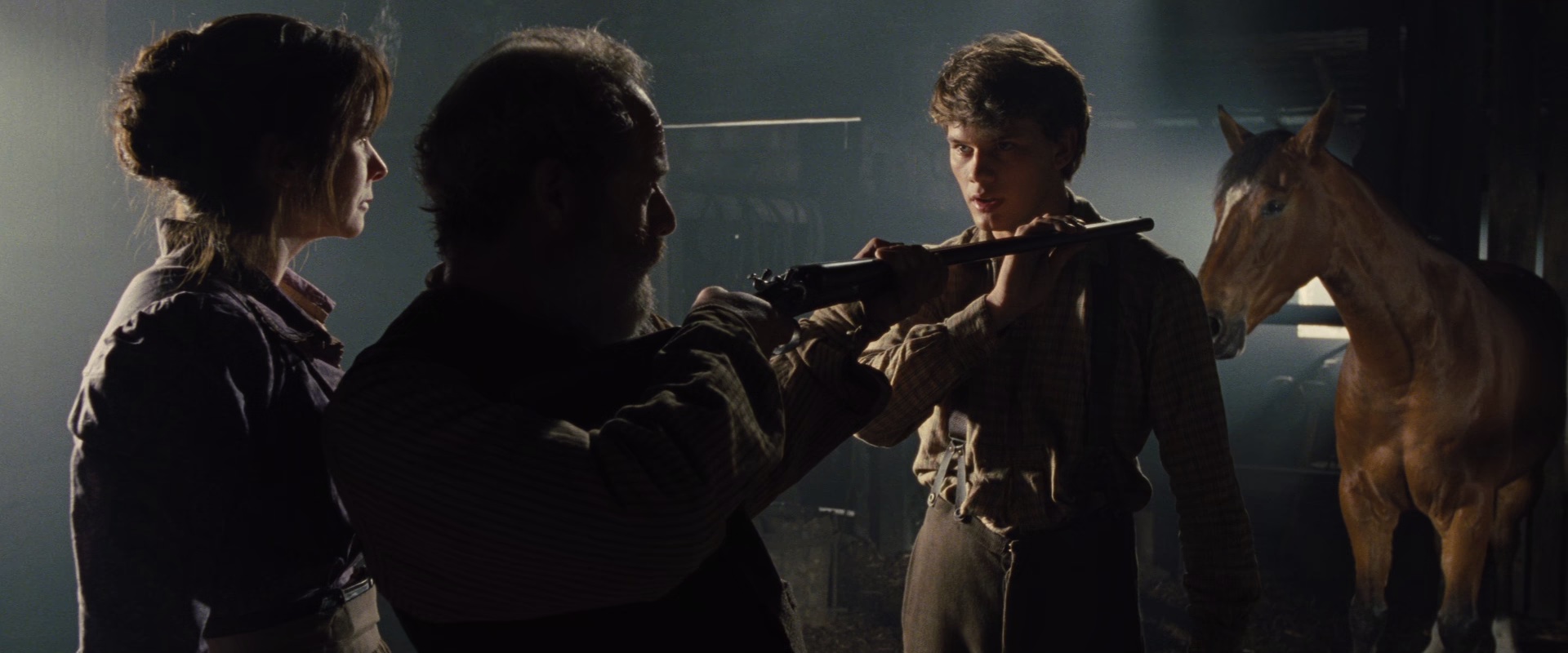 战马 [国英多音轨/中英字幕].War.Horse.2011.BluRay.1080p.x265.10bit.2Audio-SSDSSE 6.78GB-2.png