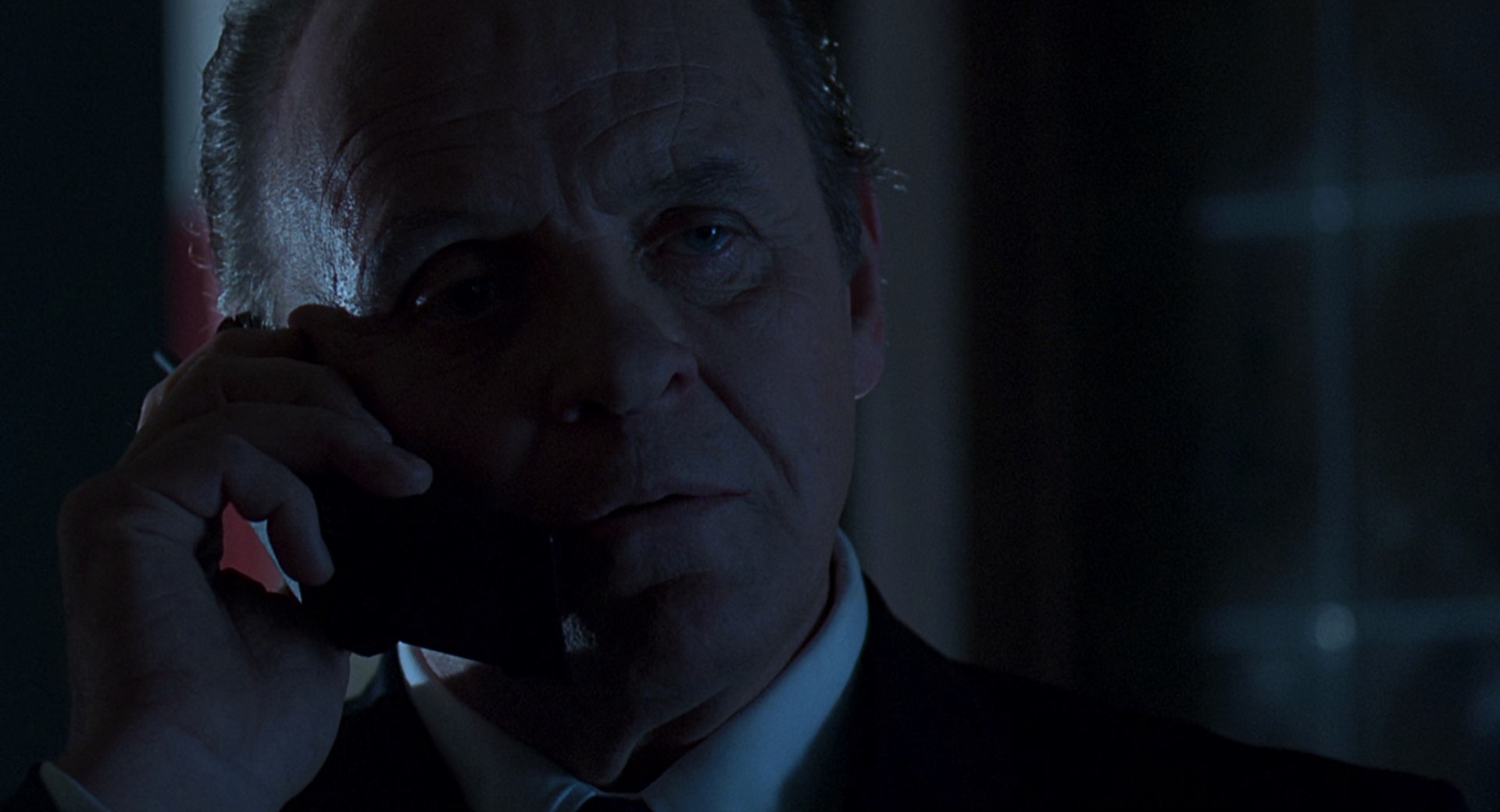 汉尼拔 [中英字幕].Hannibal.2001.BluRay.1080p.x265.10bit-SSDSSE 4.80GB-5.png