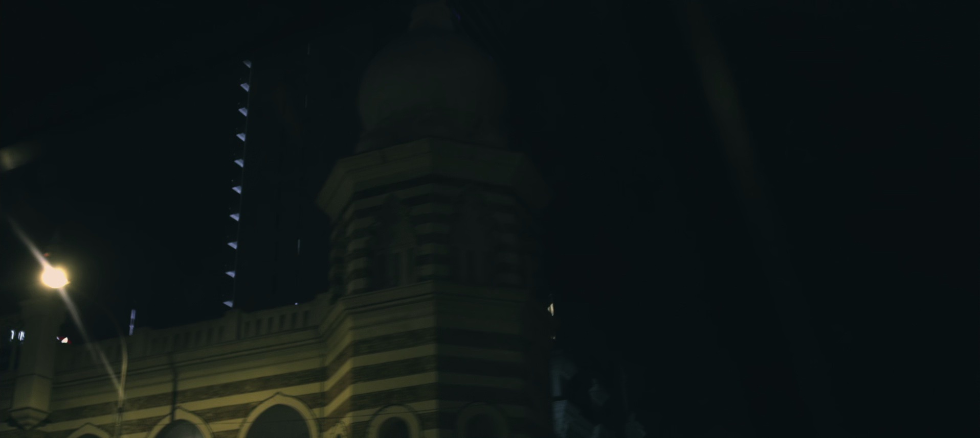 盂兰神功 [国粤多音轨/简繁英字幕].Hungry.Ghost.Ritual.2014.BluRay.1080p.x265.10bit.AAC7.1-SSDSSE 2.72GB-3.png