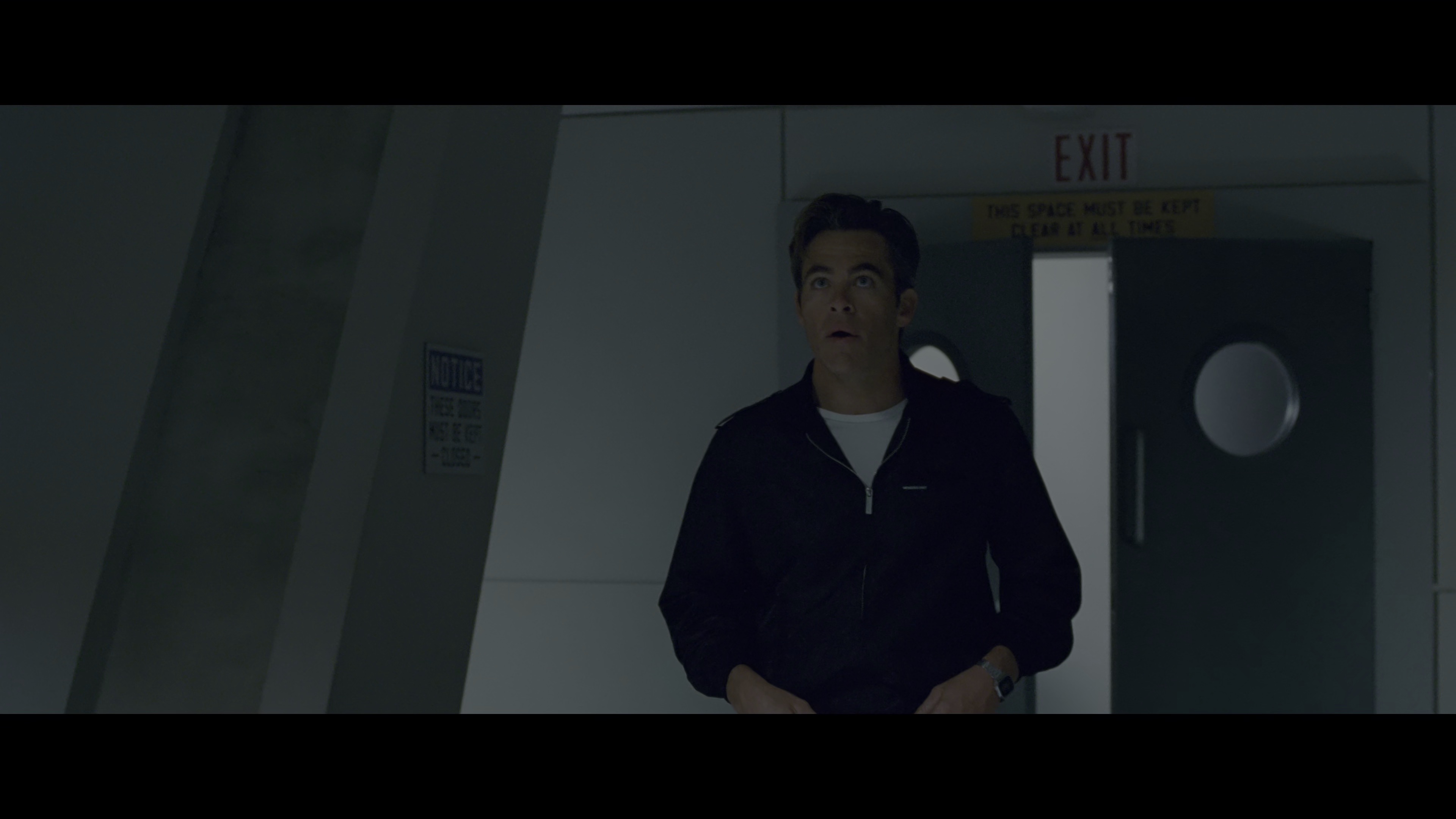 神奇女侠1984 [HDR/杜比视界双版本][国英多音轨/简繁英双语字幕].1984.2020.UHD.2160p.x265.10bit.HDR.2Audio-SSDSSE 28.17GB-4.png