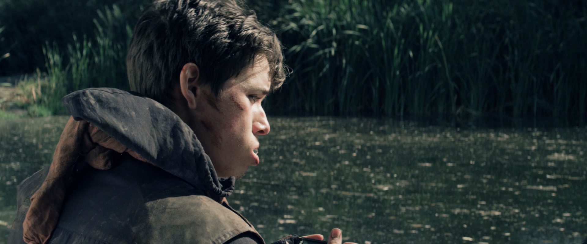 猎杀禁区 [中文字幕].Preservation.2014.BluRay.1080p.x265.10bit-SSDSSE 3.13GB-6.png