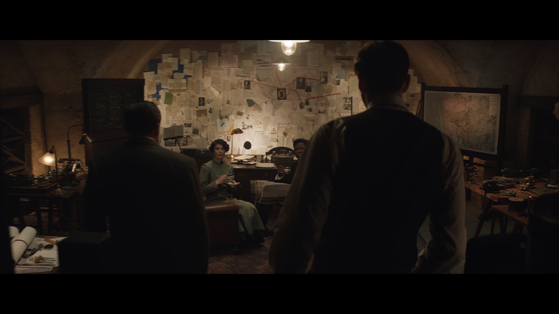 王牌特工：源起 [简双语特效字幕].The.King's.Man.2021.BluRay.1080p.x265.10bit-SSDSSE 9.08GB-3.png