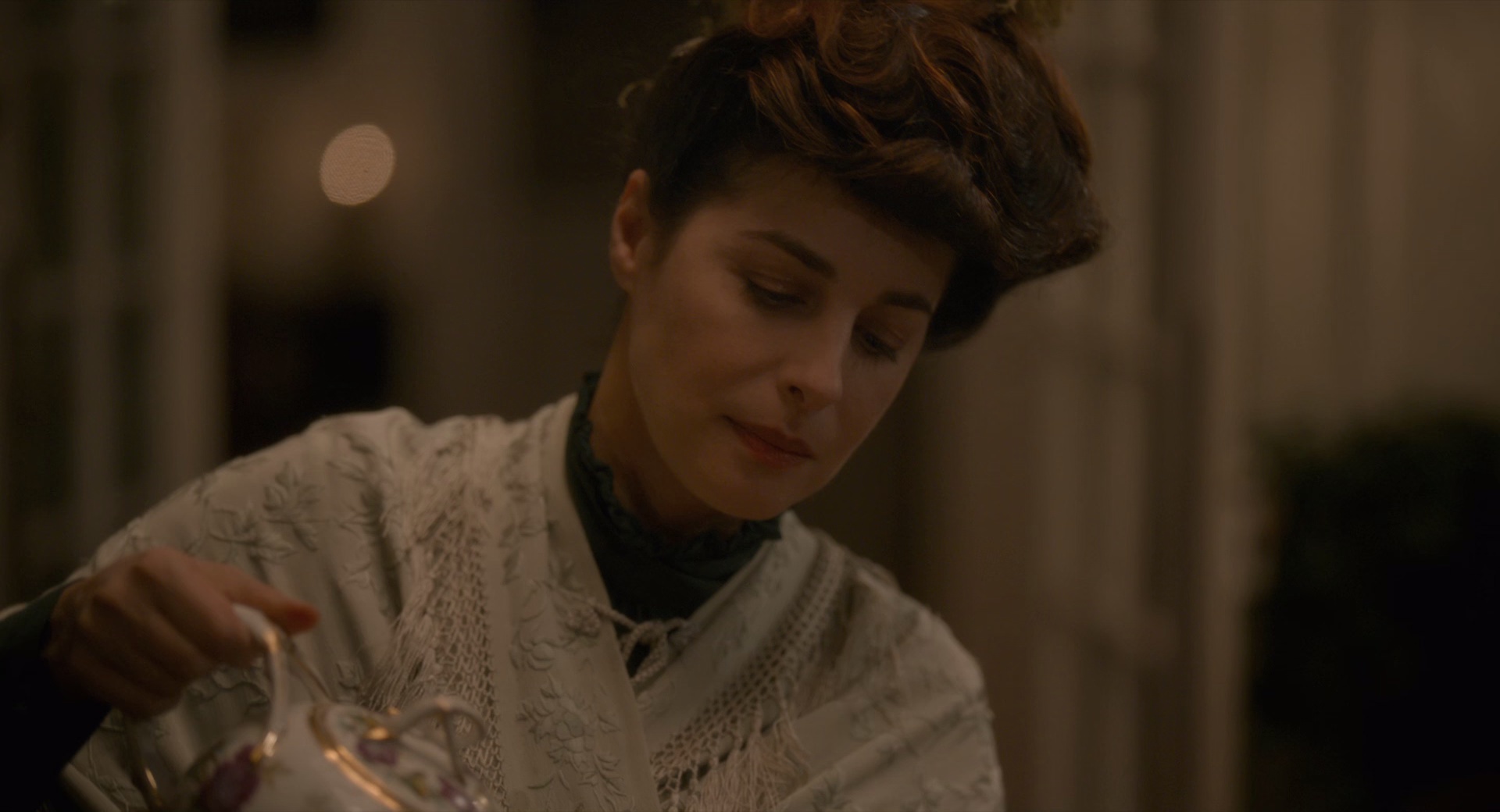 珍品 [简英字幕].Curiosa.2019.BluRay.1080p.x265.10bit-SSDSSE 5.88GB-3.png