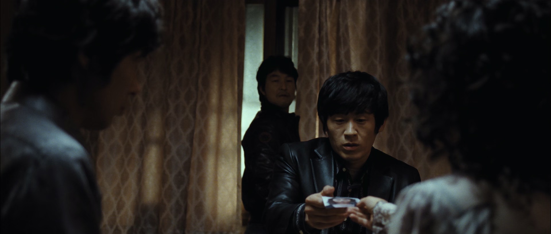 白夜行 [简繁英字幕].White.Night.2009.1080p.x265.10bit-SSDSSE 7.16GB-2.png