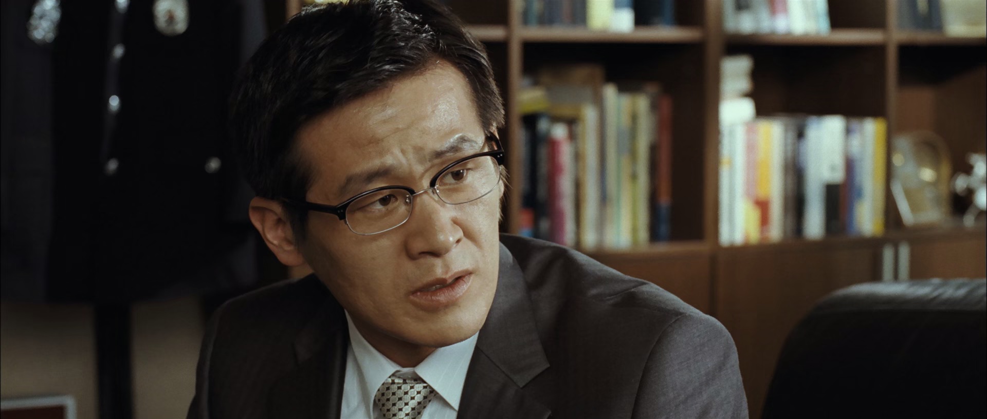 白夜行 [简繁英字幕].White.Night.2009.1080p.x265.10bit-SSDSSE 7.16GB-5.png