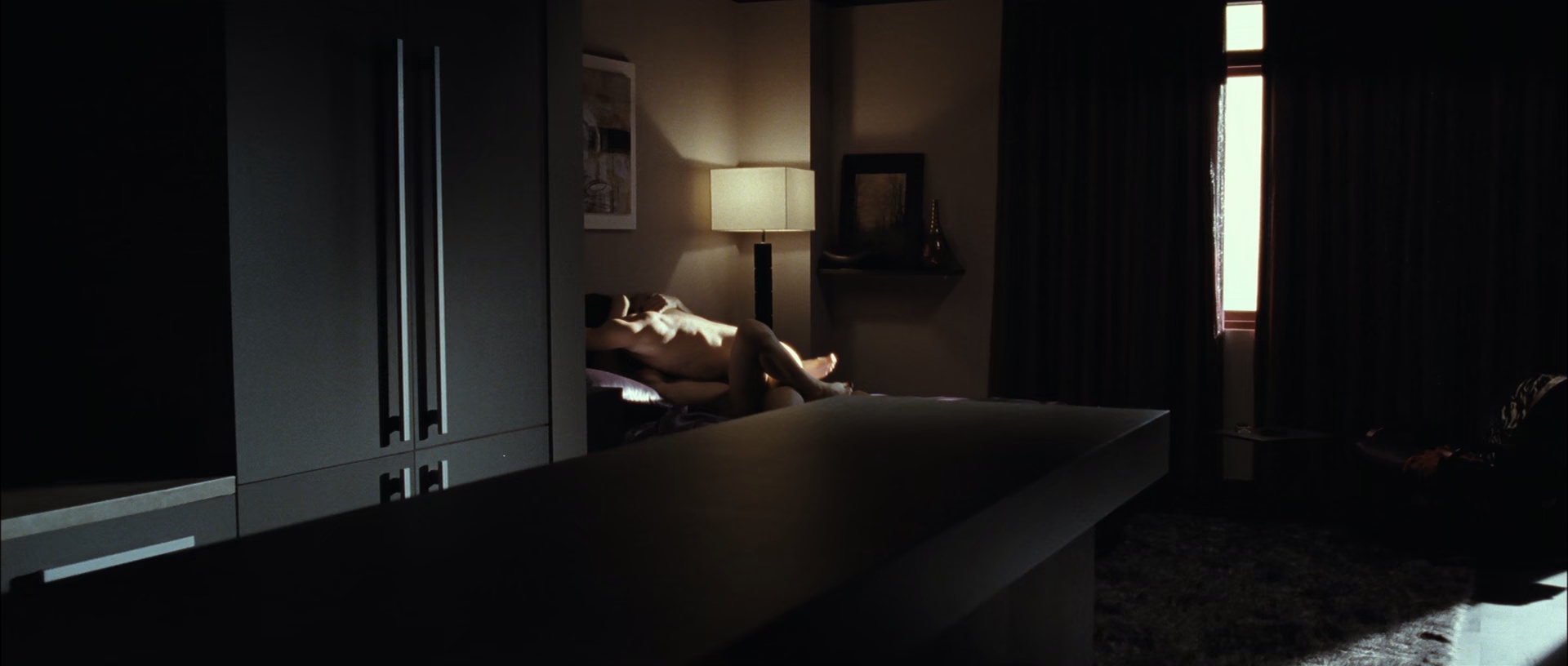 白夜行 [简繁英字幕].White.Night.2009.1080p.x265.10bit-SSDSSE 7.16GB-4.png