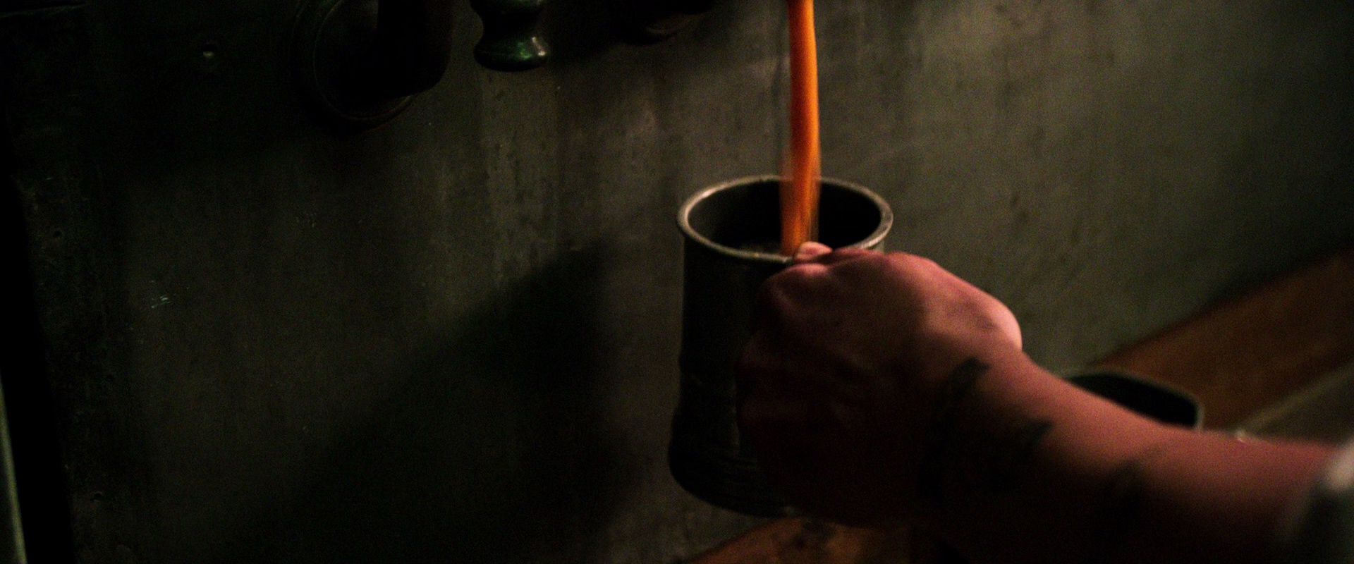 福尔摩斯与华生 [简繁英字幕].Holmes.and.Watson.2018.1080p.BluRay.x265.10bit.DDP5.1-SSDSSE 4.16GB-3.png