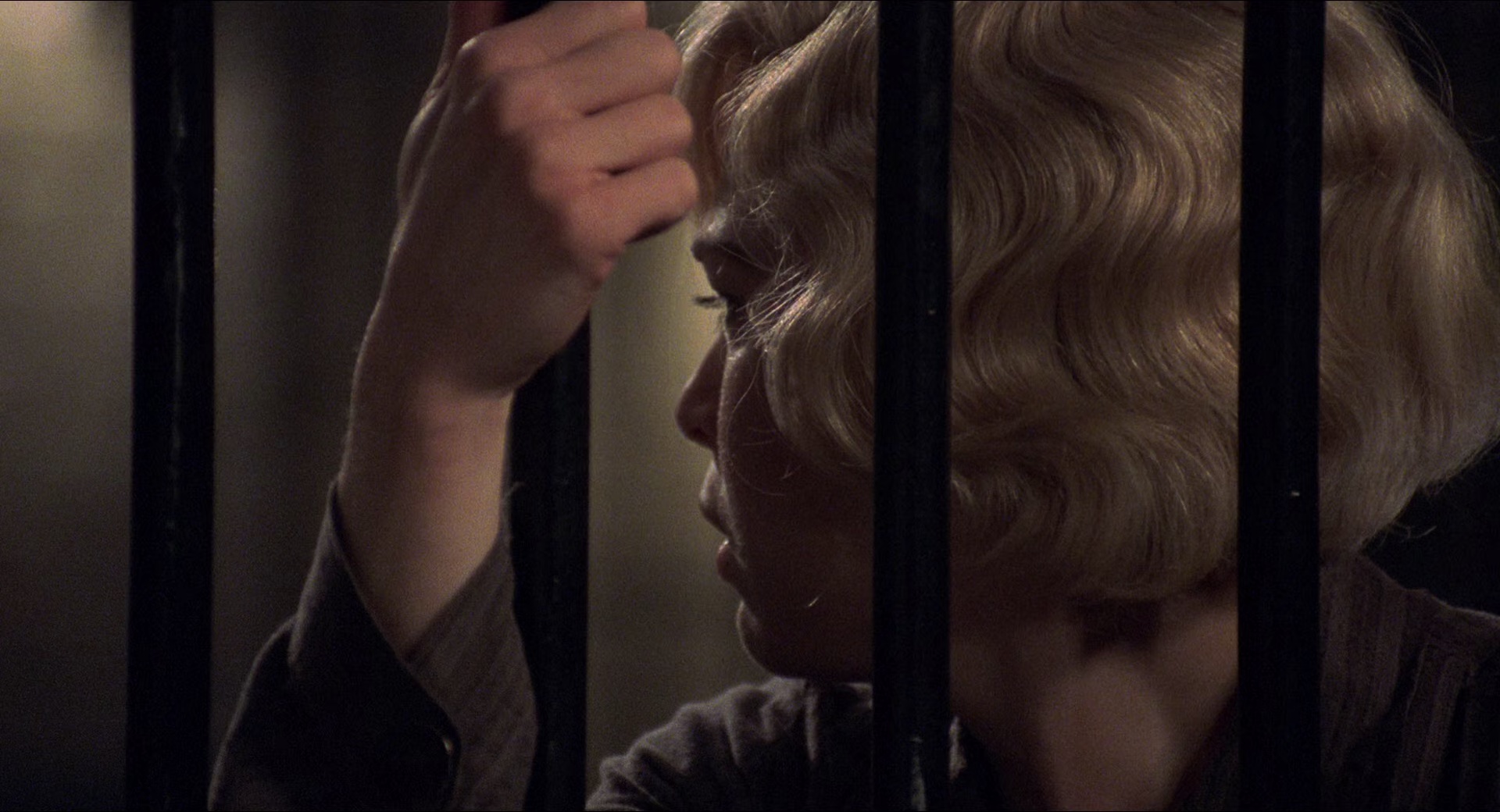 芝加哥 [简繁英字幕].Chicago.Diamond.Edition.2002.BluRay.1080p.x265.10bit-SSDSSE 6.57GB-5.png