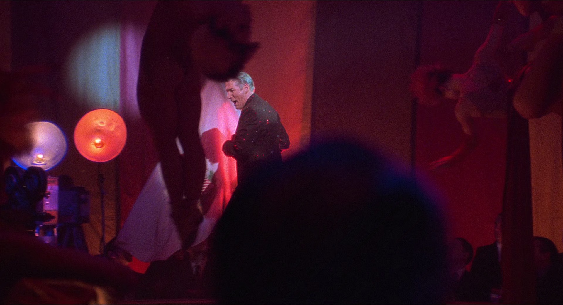 芝加哥 [简繁英字幕].Chicago.Diamond.Edition.2002.BluRay.1080p.x265.10bit-SSDSSE 6.57GB-6.png