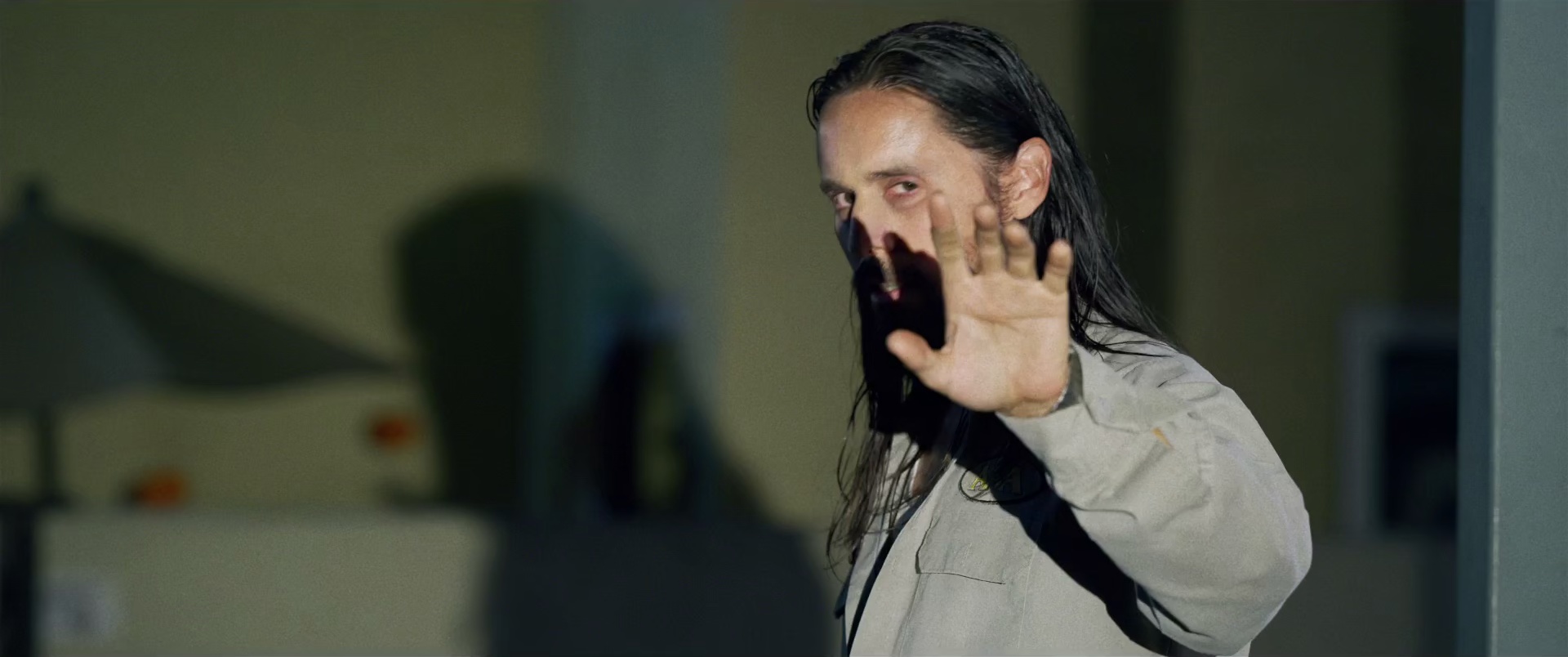 蛛丝马迹 [简英字幕].The.Little.Things.2021.1080p.WEB-SSDSSE 4.26GB-4.png