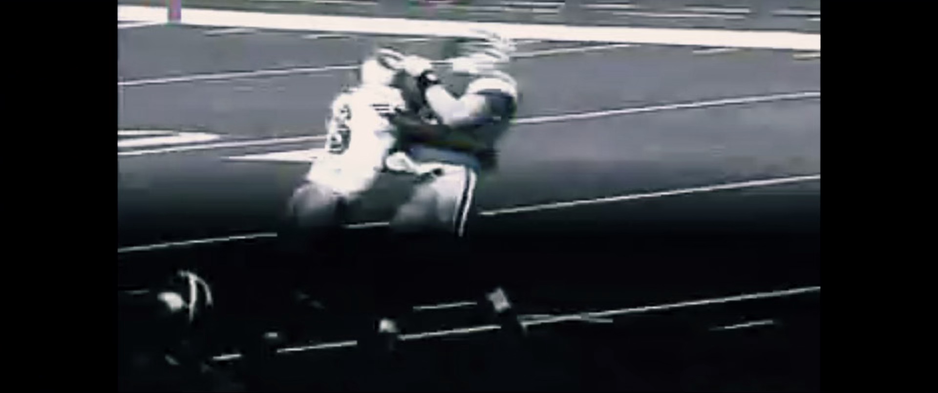 震荡效应 [国语音轨/中英字幕].Concussion.2015.Repack.BluRay.1080p.x265.10bit-SSDSSE 2.50GB-3.png