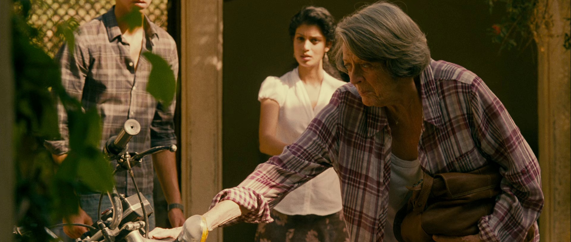 涉外大饭店 [中英字幕].The.Best.Exotic.Marigold.Hotel.2011.BluRay.1080p.x265-SSDSSE 3.81GB-7.png