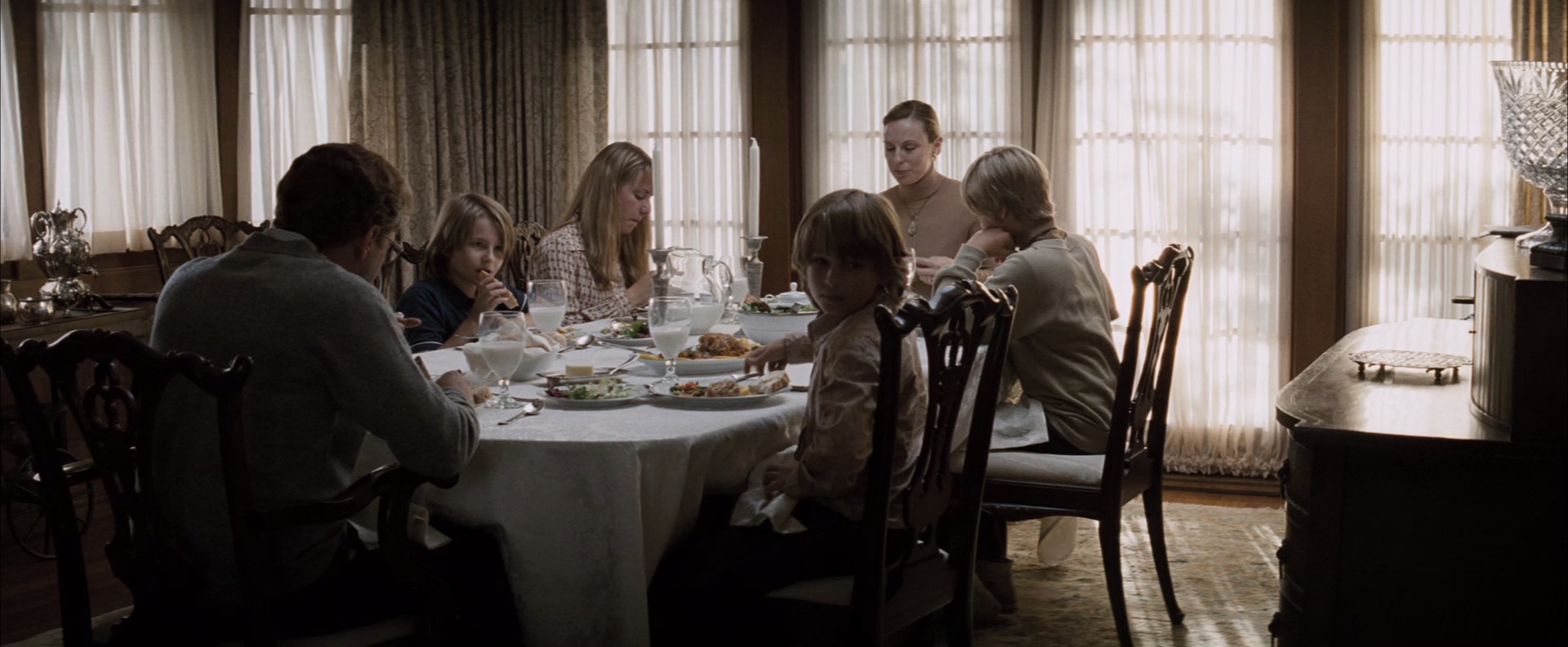 父辈的旗帜 [国英多音轨/中英字幕].Flags.of.Our.Fathers.2006.BluRay.1080p.x265.10bit.2Audio-SSDSSE 5.67GB-7.png