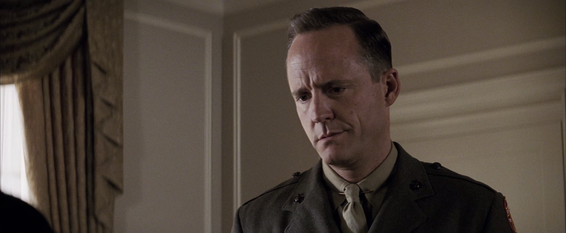 父辈的旗帜 [国英多音轨/中英字幕].Flags.of.Our.Fathers.2006.BluRay.1080p.x265.10bit.2Audio-SSDSSE 5.67GB-6.png