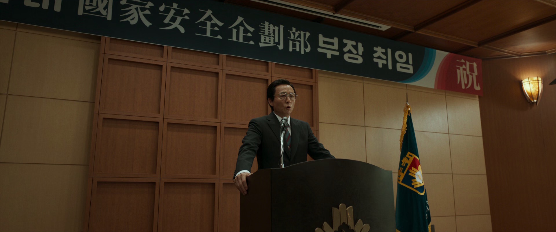 狩猎 [中英字幕].Hunt.2022.BluRay.1080p.x265.10bit.DDP5.1-SSDSSE 3.90GB-3.png