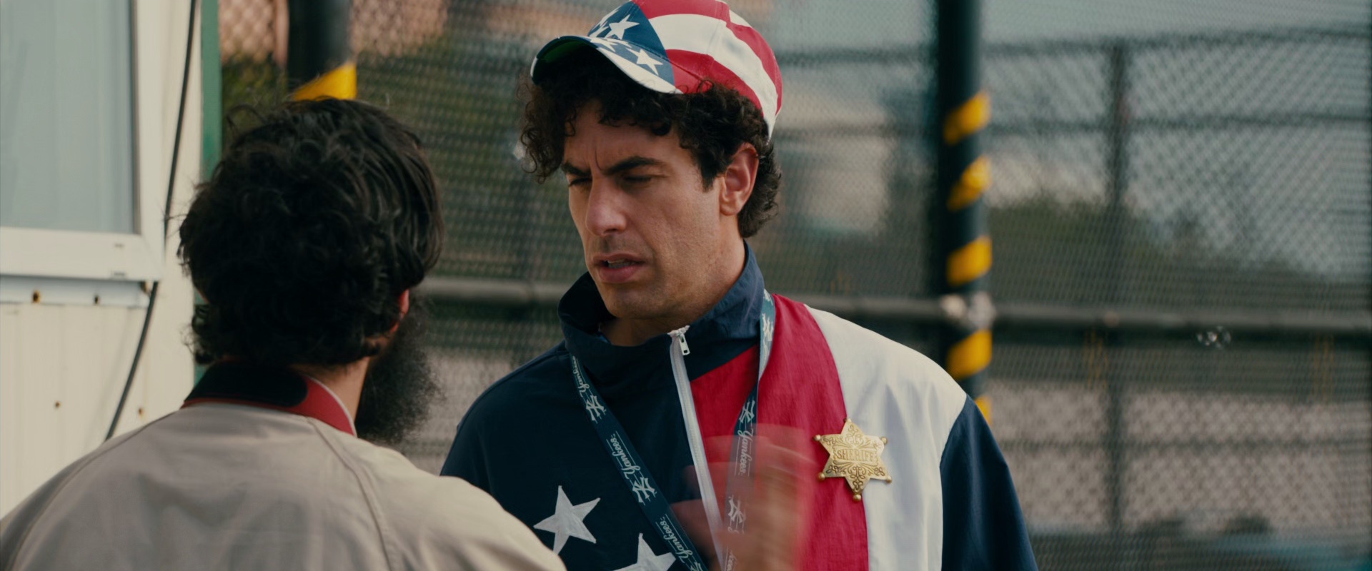 独裁者 [中英字幕].The.Dictator.2012.BluRay.1080p.x265.10bit-SSDSSE 2.69GB-3.png