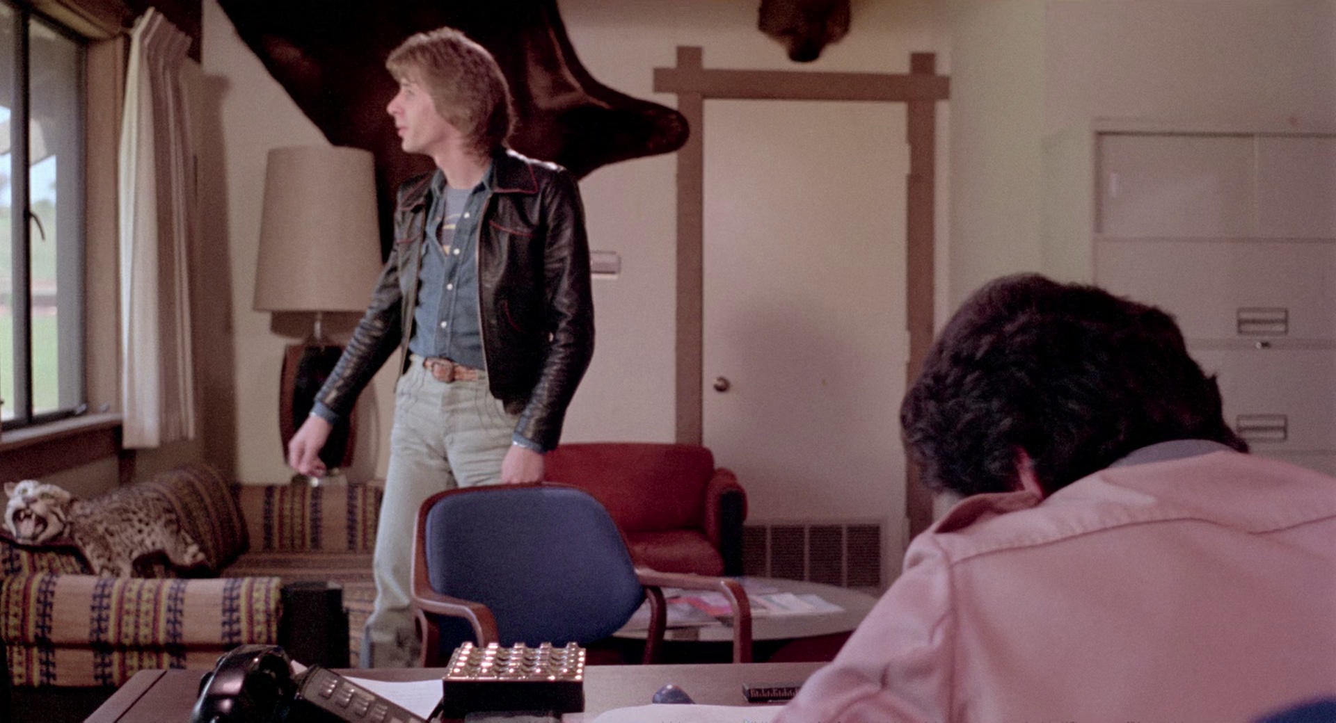 玛丽！玛丽！ [简繁字幕].Mary.Mary.1977.Bluray.1080p.x265.10bit.FLAC-SSDSSE 6.80GB-2.png