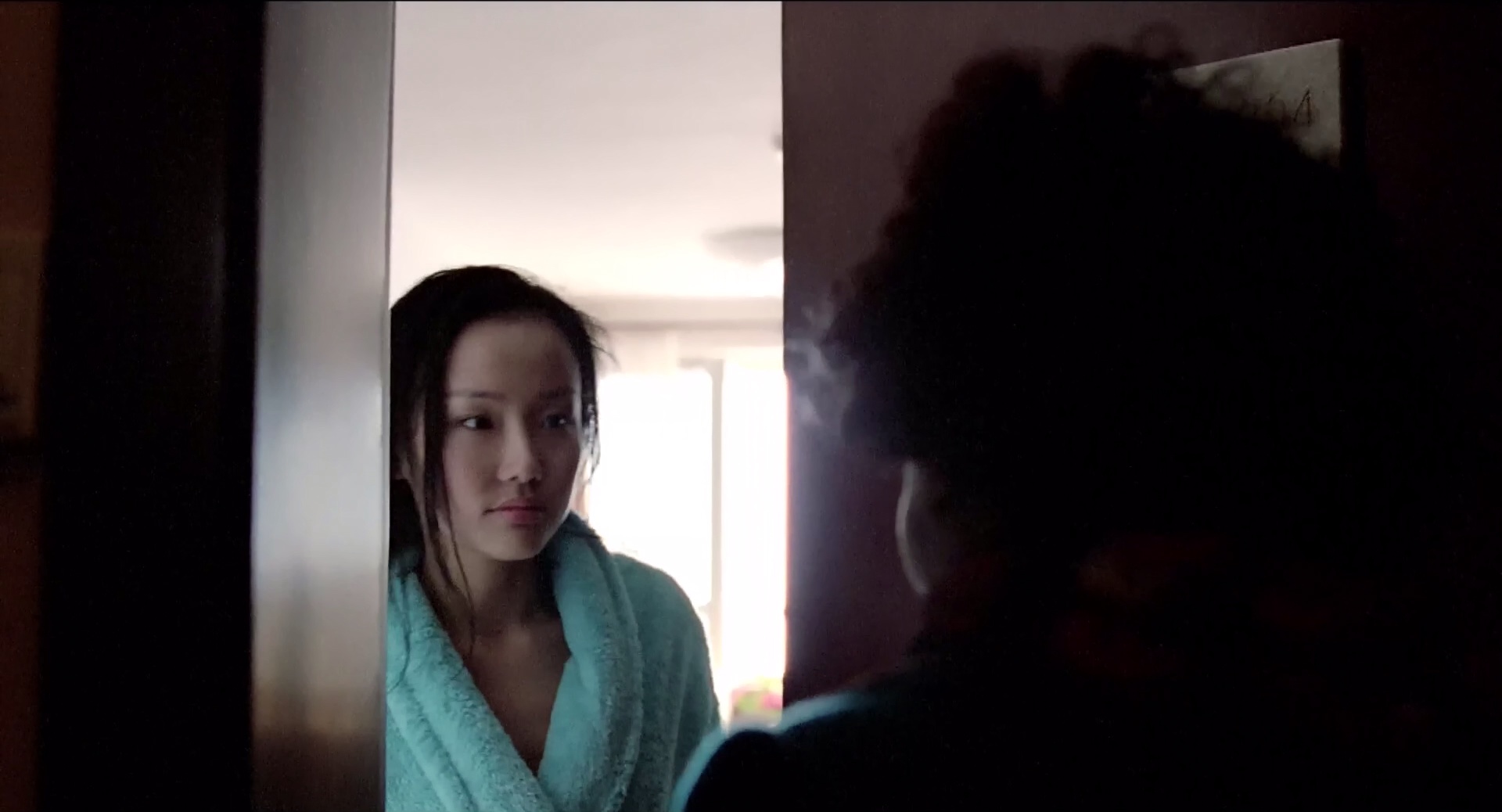 到阜阳六百里 [30帧率版本][无字片源].Return.Ticket.2011.1080p.WEBrip.x265.10bit.AC3-SSDSSE 3.39GB-6.png