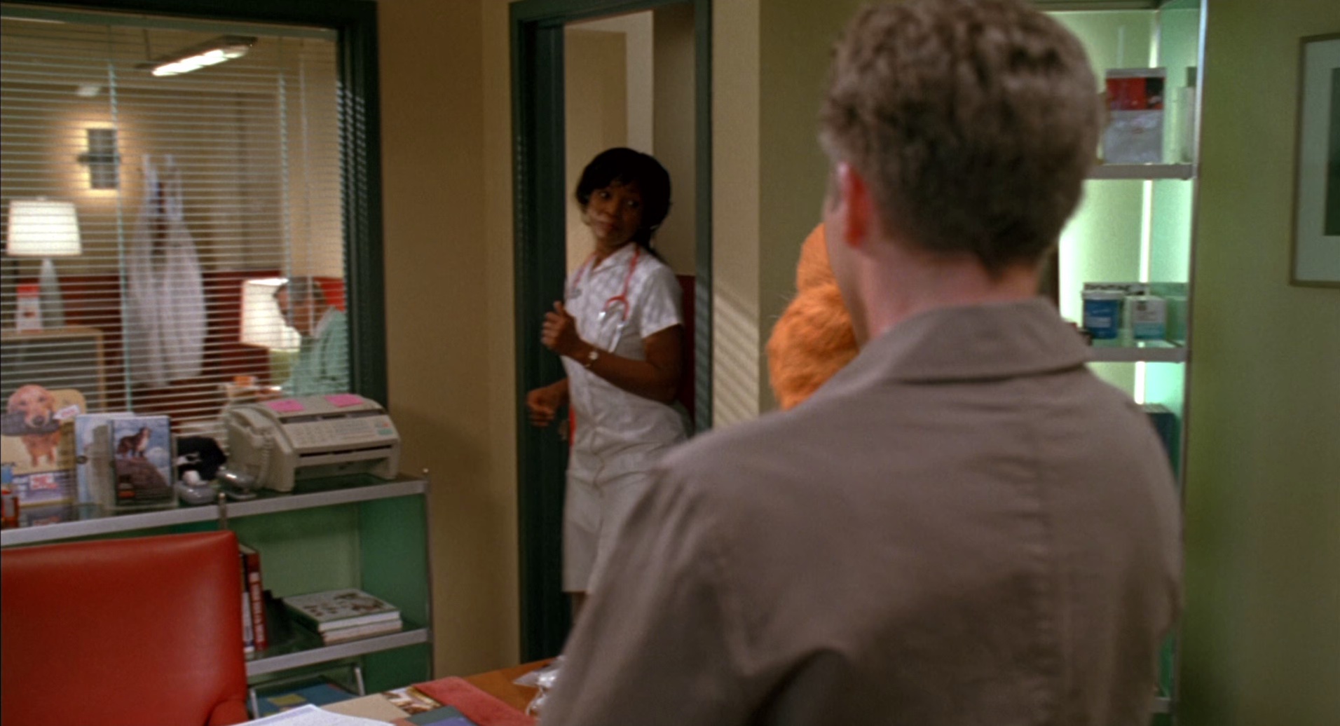 加菲猫 [国粤英多音轨/简繁英双语字幕].Garfield.2004.BluRay.1080p.x265.10bit.4Audio-SSDSSE 4.71GB-2.png