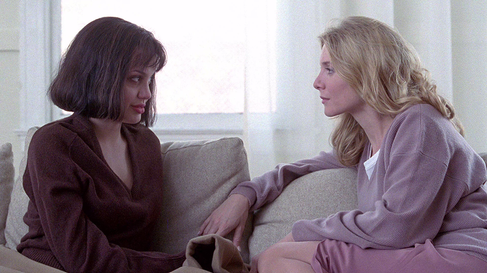 吉娅 [简英字幕].Gia.1998.Unrated.1080p.Blu-SSDSSE 5.81GB-7.png