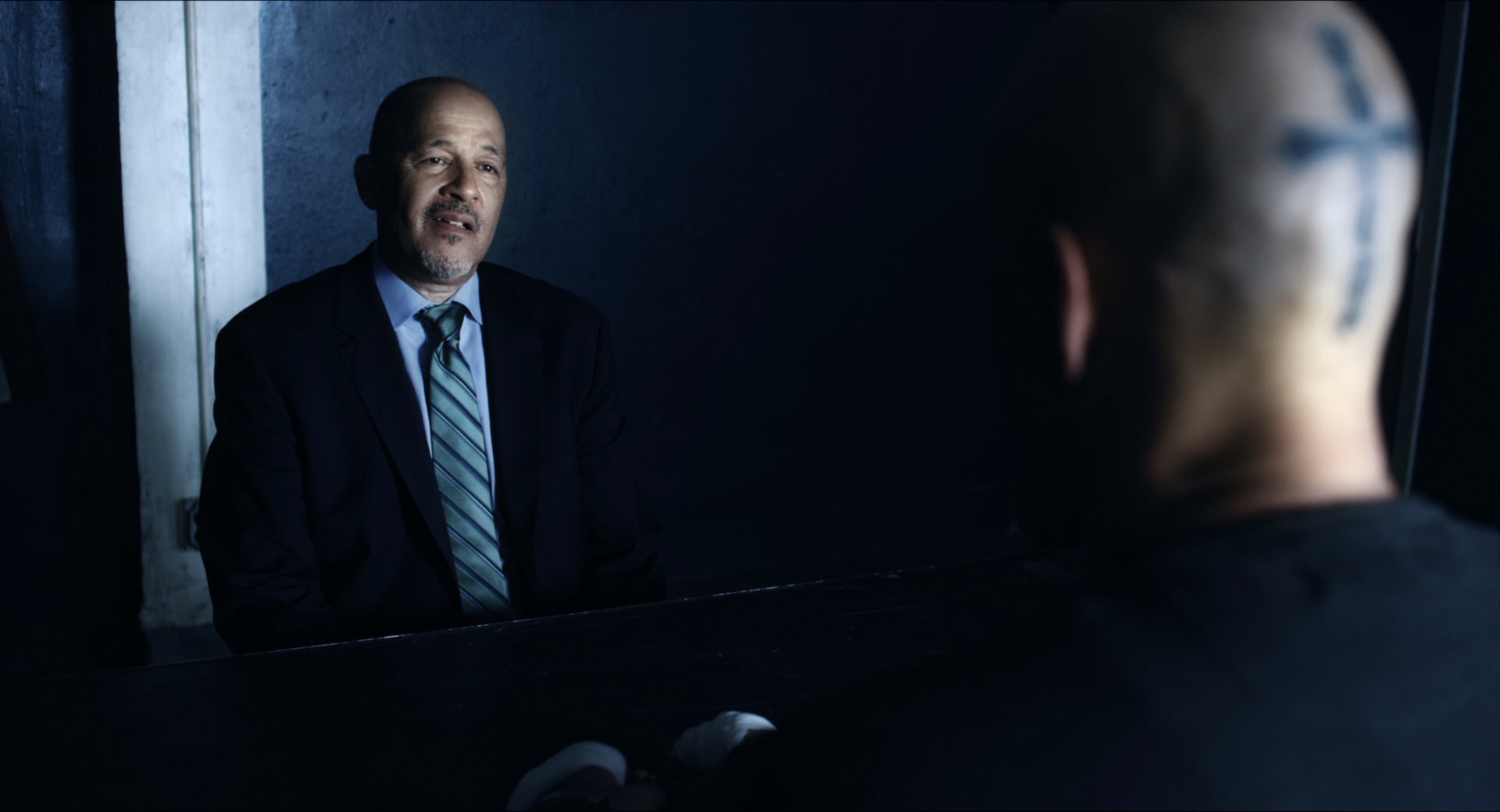 困斗99号囚室 [简繁英字幕].Brawl.in.Cell.Block.99.BluRay.1080p.x265.10bit-SSDSSE 5.70GB-3.png