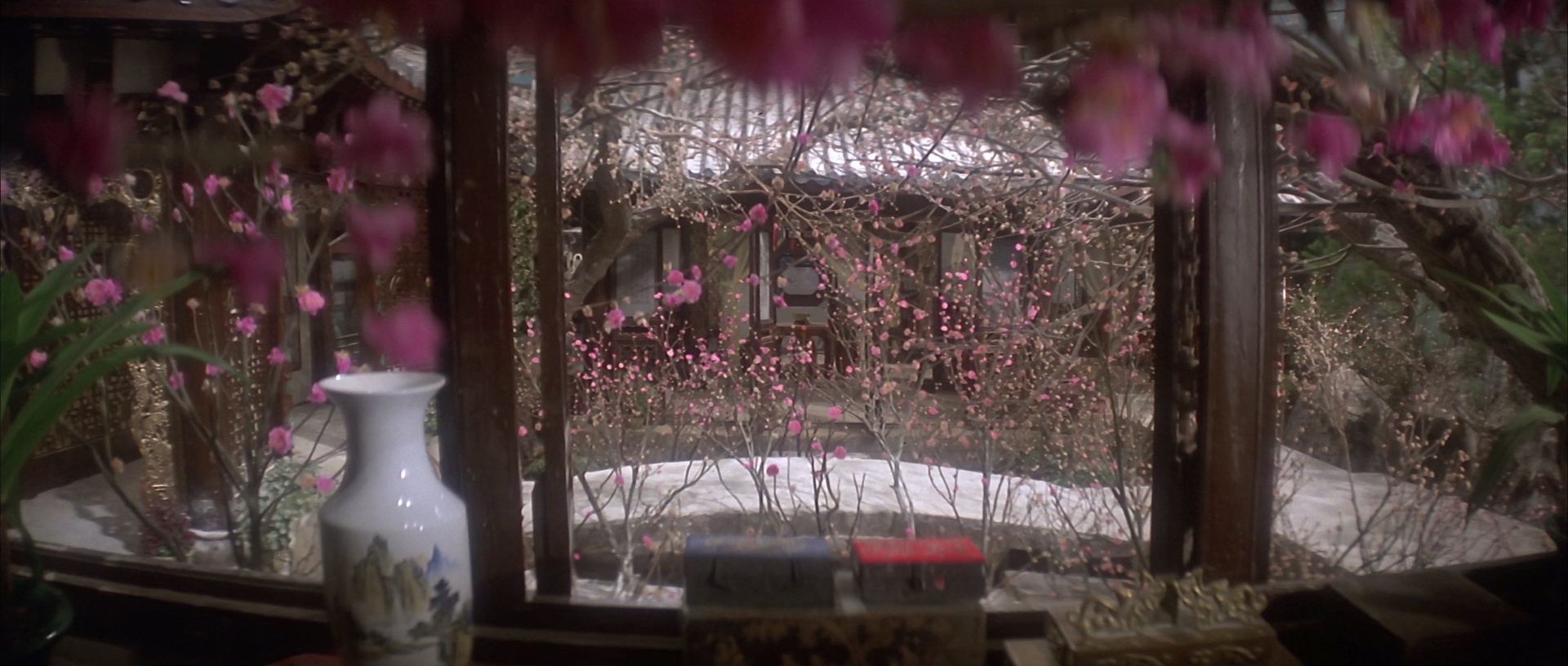 多情剑客无情剑 [国粤多音轨/简繁字幕].The.Sentimental.Swordsman.1977.BluRay.1080p.x265.10bit.FLAC-SSDSSE 4.65GB-6.png