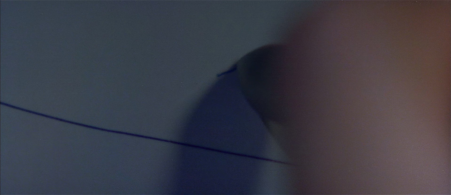 大事件 [国粤多音轨/简繁英字幕].Breaking.News.2004.1080p.x265.10bit.2Audio-SSDSSE 3.17GB-4.png