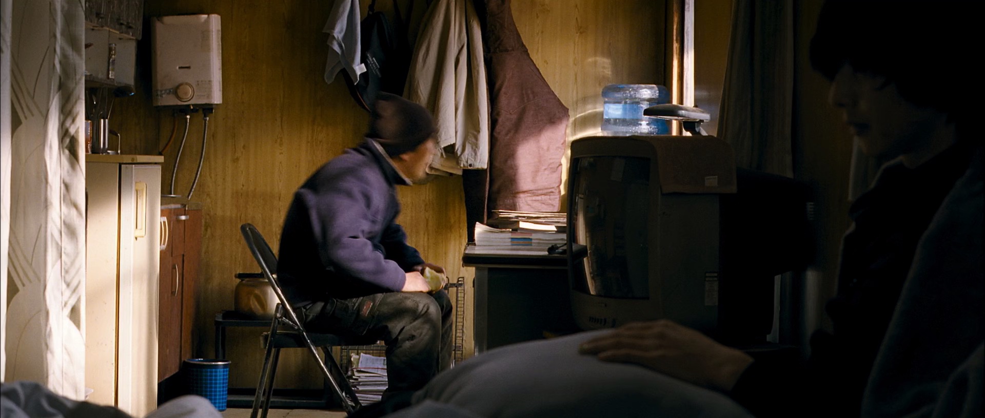 孤胆特工 [中英字幕].The.Man.From.Nowhere.2010.BluRay.1080p.x265.10bit-SSDSSE 4.94GB-5.png