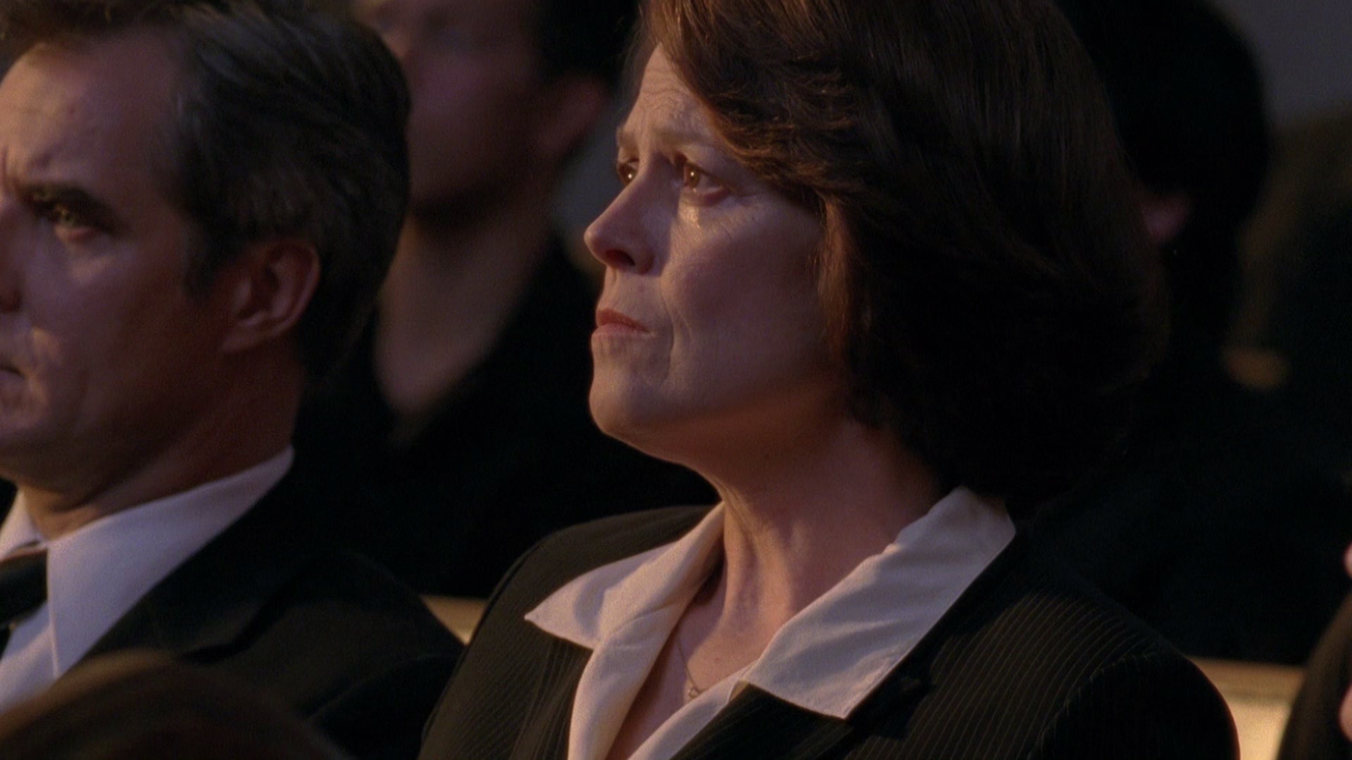 天佑鲍比 [中英字幕].Prayers.for.Bobby.2009.BluRay.1080p.x265.10bit-SSDSSE 3.17GB-5.png