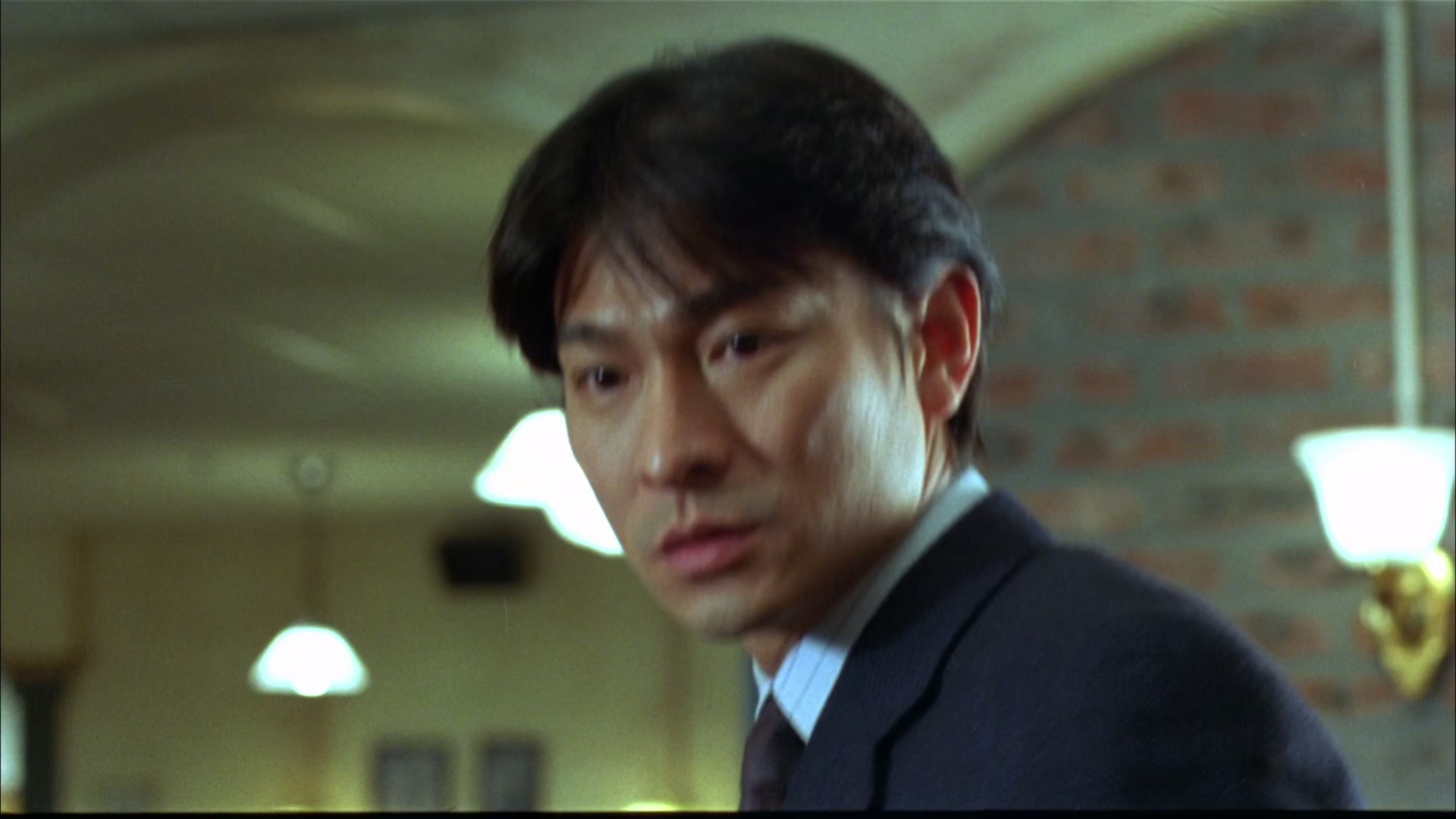 孤男寡女 [国粤多音轨/繁英字幕].Needing.You.2000.BluRay.1080p.x265.10bit.2Audios-SSDSSE 5.06GB-5.png