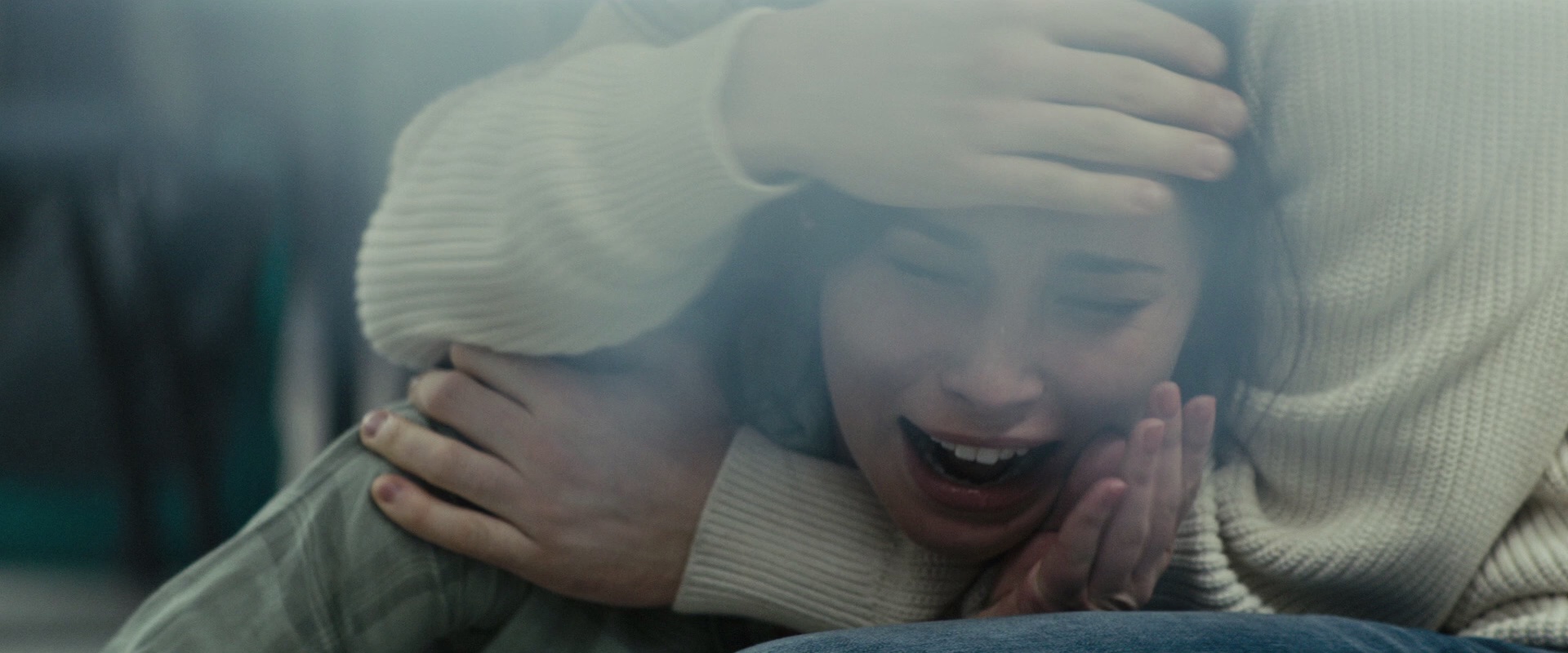 拍栗得 [中文字幕].Polaroid.2019.BluRay.1080p.x265.10bit-SSDSSE 4.71GB-4.png