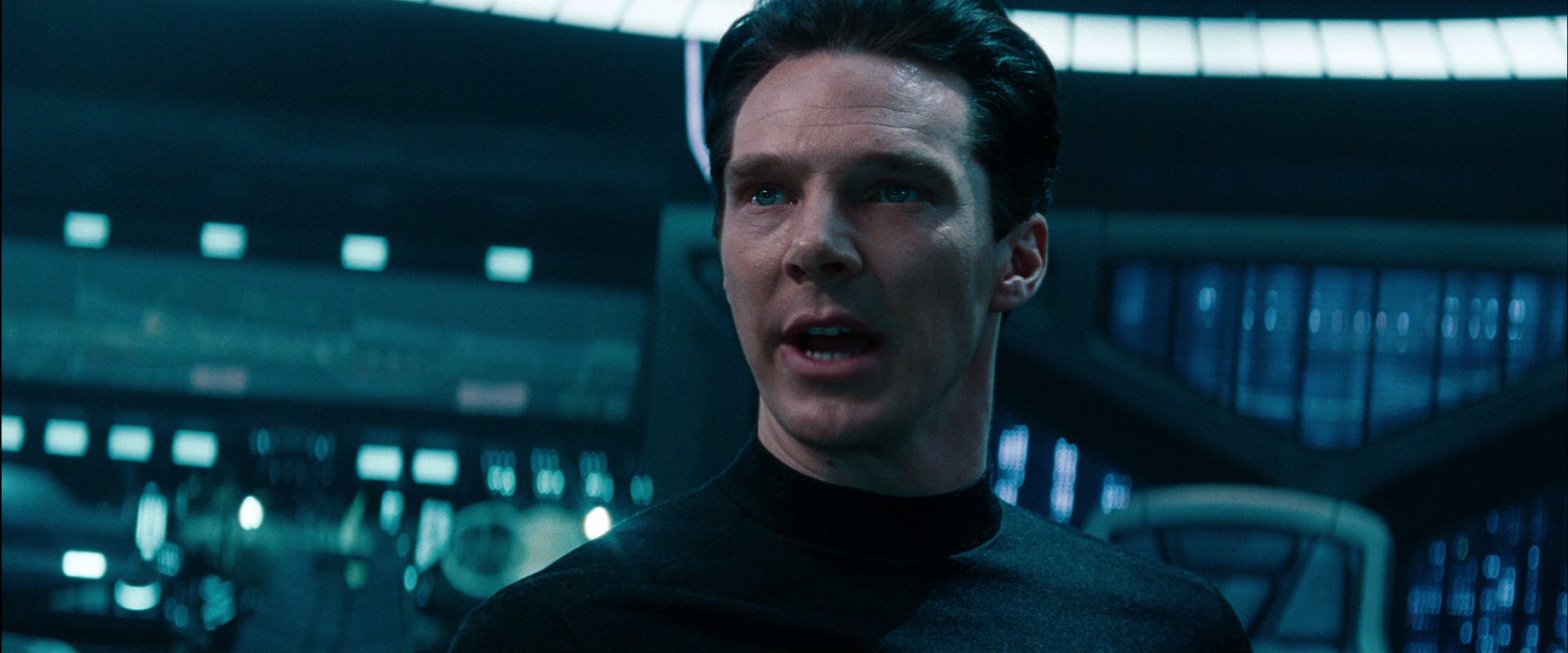 星际迷航2：暗黑无界 [国英多音轨/中英字幕].Star.Trek.Into.Darkness.2013.BluRay.1080p.x265.10bit.2Audio-SSDSSE 7.52GB-6.png