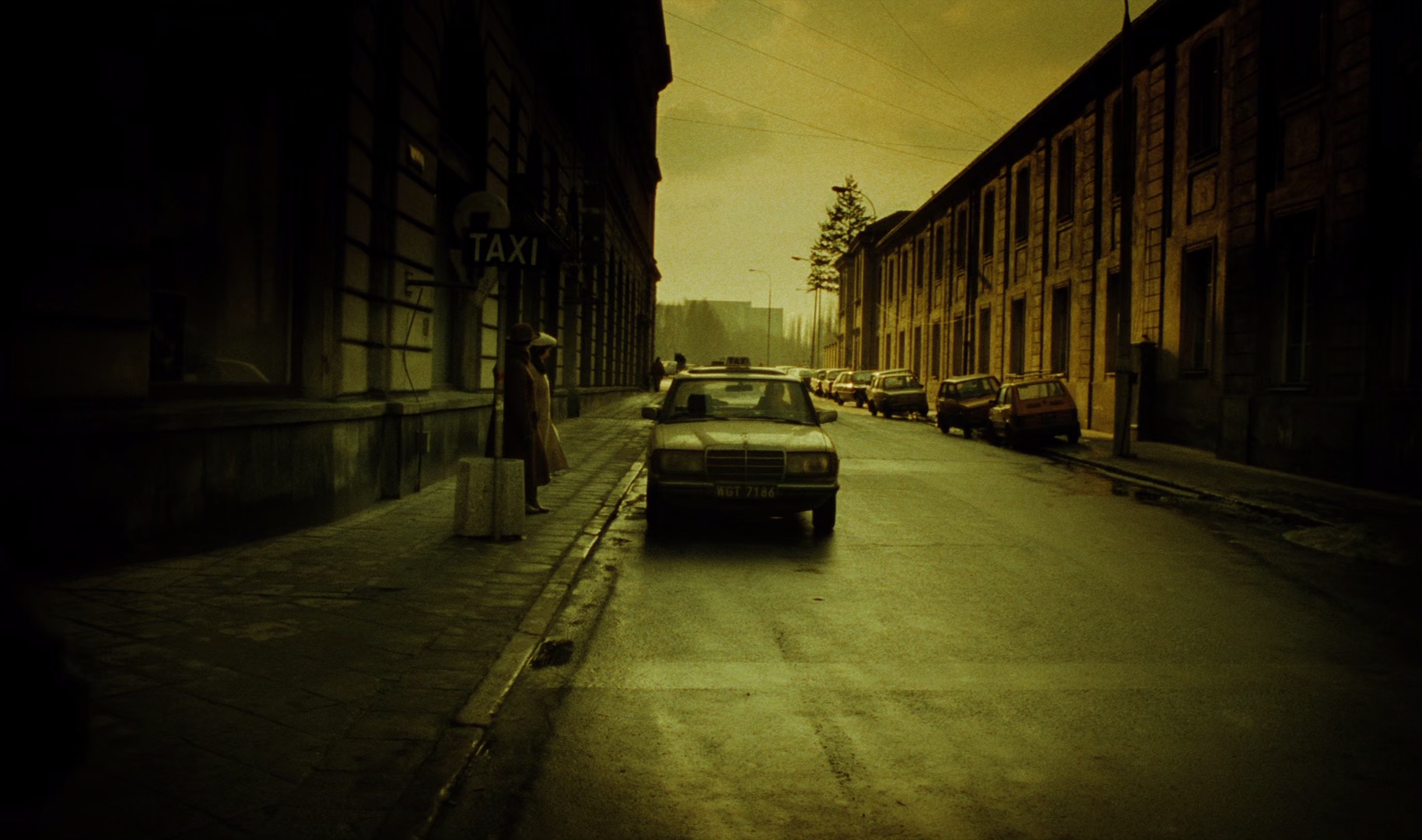 杀人短片 [简英字幕].A.Short.Film.About.Killing.1988.1080p.BluRay.x265.10bit.FLAC-SSDSSE 8.42GB-3.png