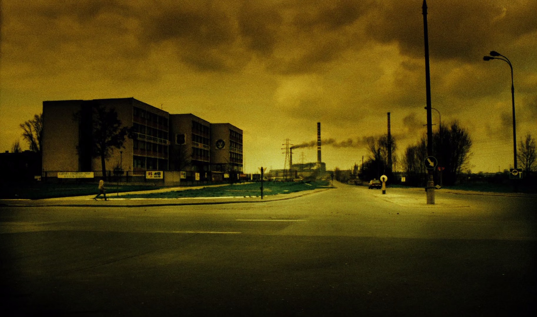 杀人短片 [简英字幕].A.Short.Film.About.Killing.1988.1080p.BluRay.x265.10bit.FLAC-SSDSSE 8.42GB-4.png