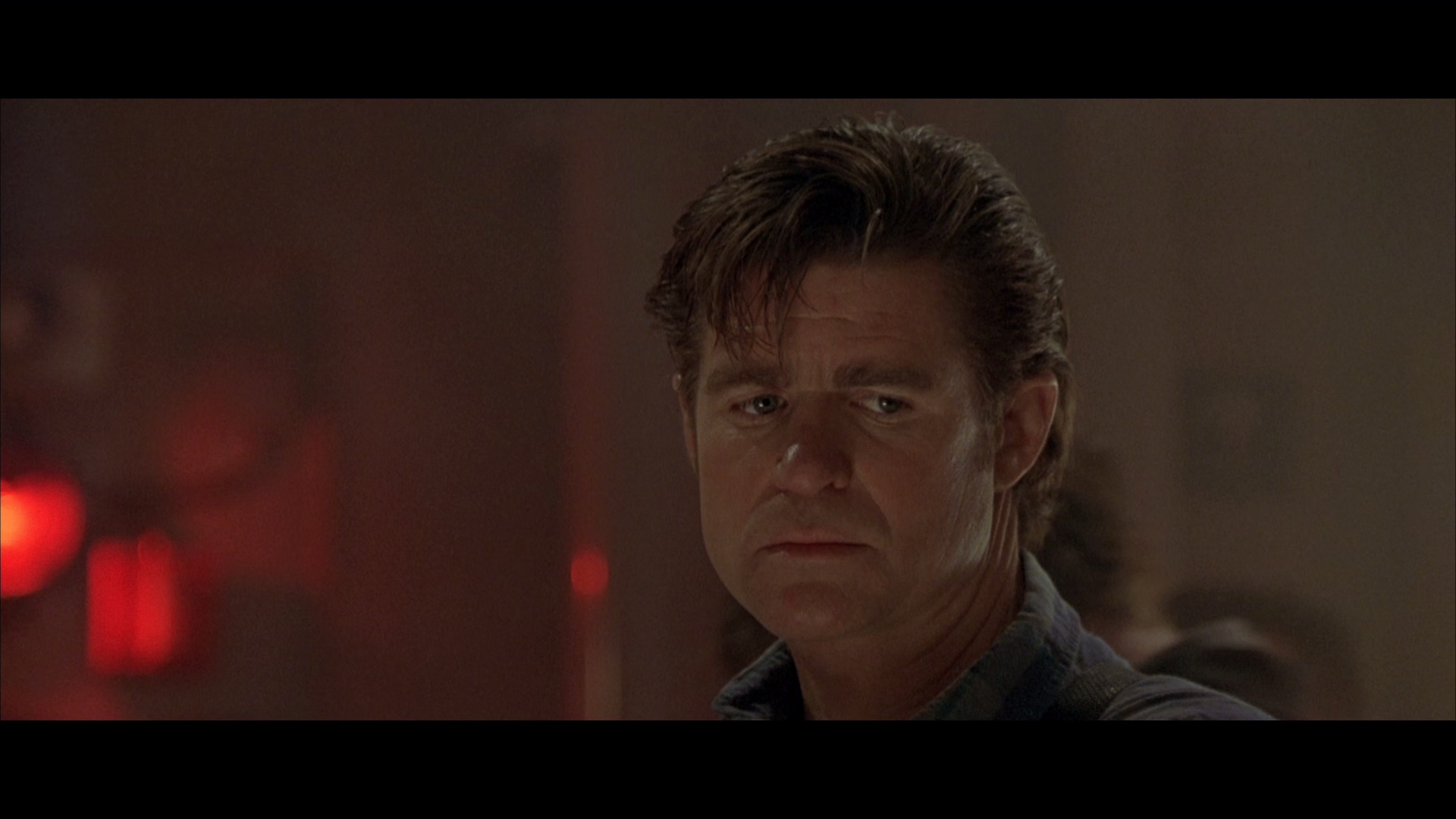 极度深寒 [国英多音轨/简英字幕].Deep.Rising.1998.1080p.Blu-SSDSSE 6.43GB-5.png