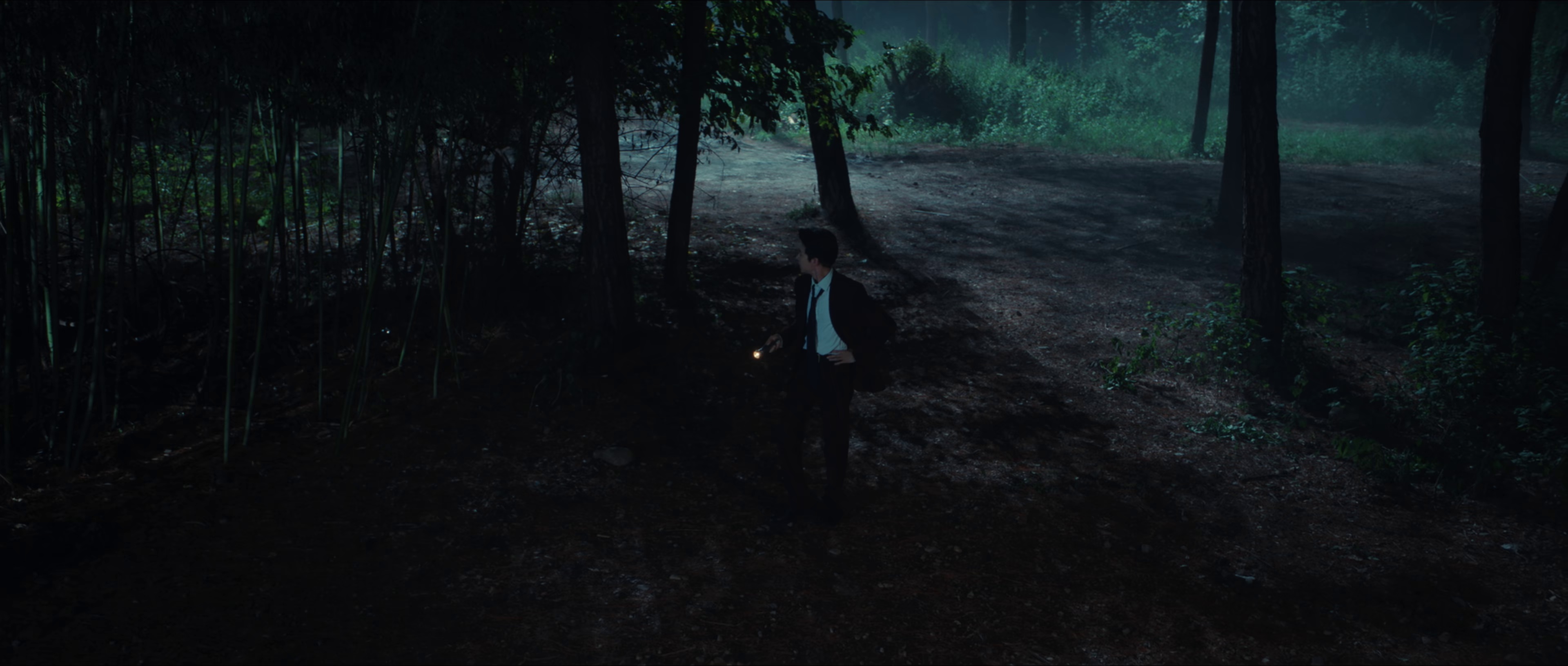 情棺 [国语配音/中文字幕].The.Ghost.Marriage.2026.2160p.WEB-DL.H265.HDR.DDP5.1-QuickIO 5.97GB-5.png