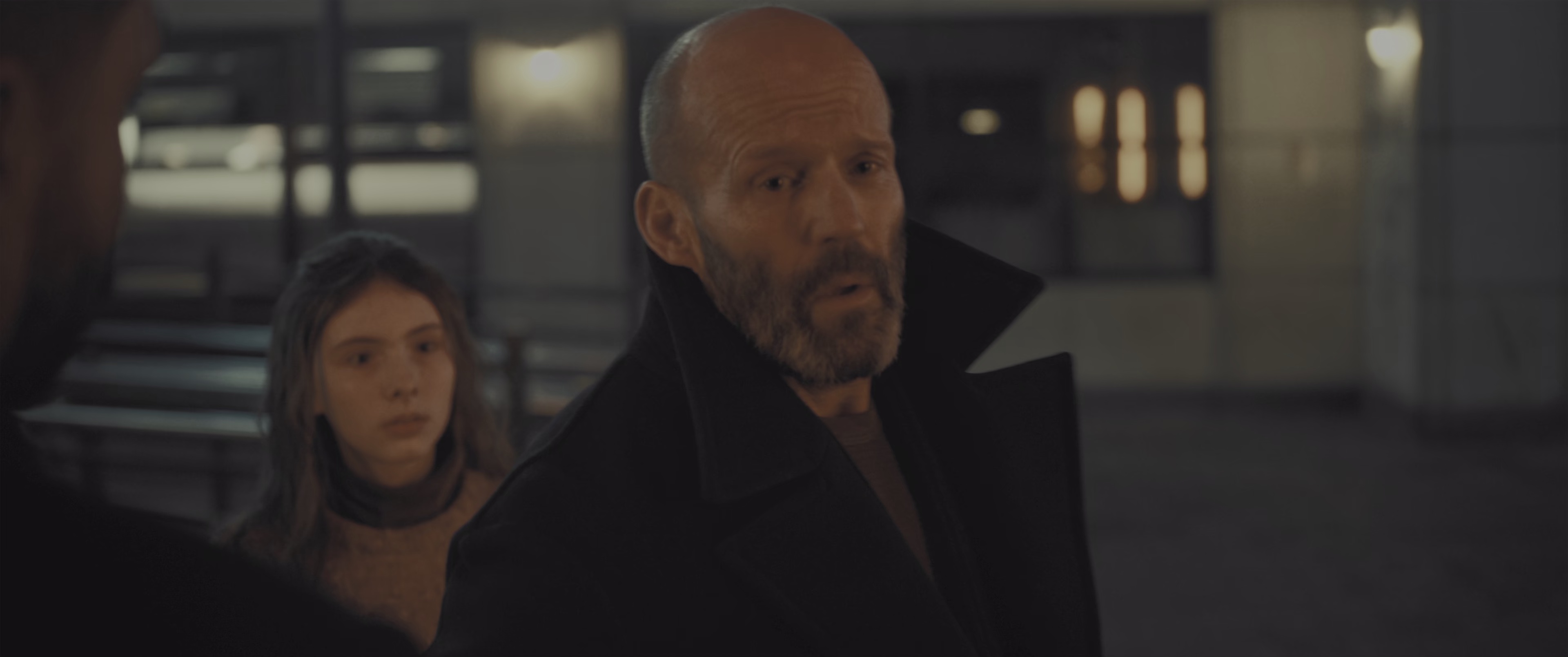 庇护之地 [国语音轨].Shelter.2026.2160p.WEB-DL.H265.HDR.DDP5.1-PandaQT 8.48GB-6.png