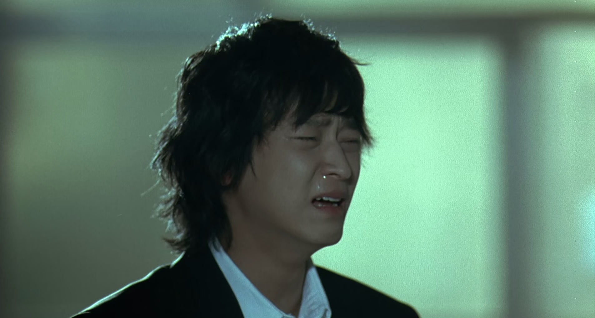 狼的诱惑 [中英字幕].Romance.of.Their.Own.2004.BluRay.1080p.x265.10bit.DDP5.1-SSDSSE 8.44GB-3.png