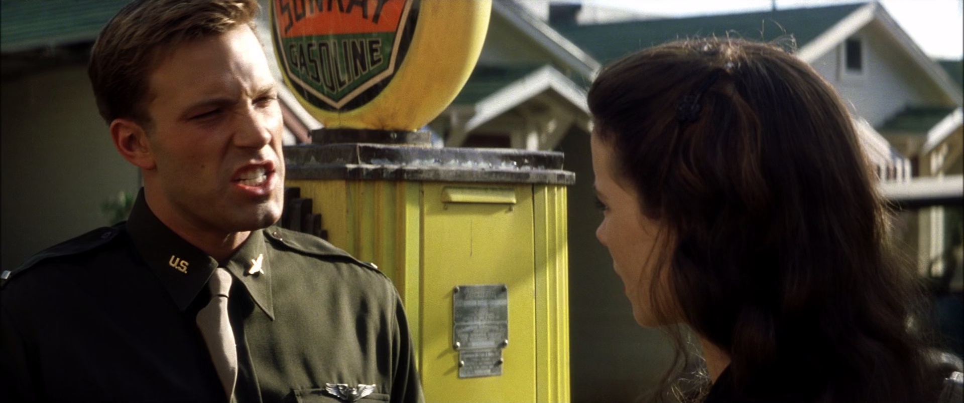 珍珠港 [国英多音轨/中英字幕].Pearl.Harbor.2001.BluRay.1080p.x265.10bit.2Audio-SSDSSE 14.33GB-6.png