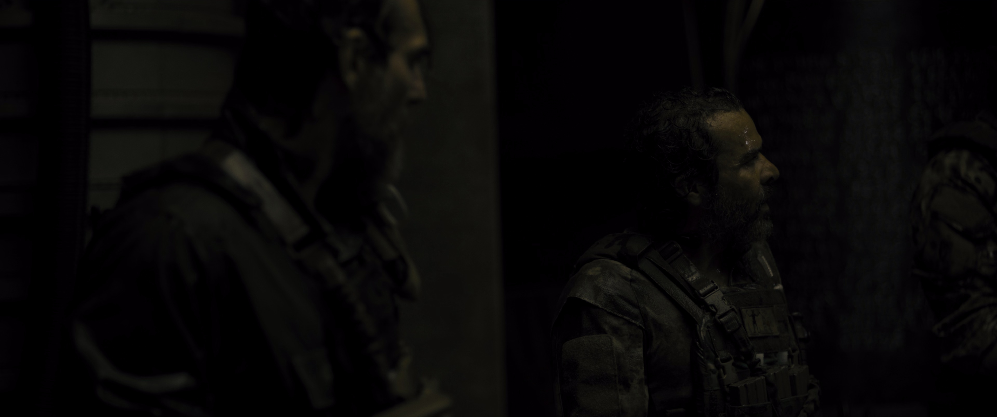 太空杀路 [HDR/杜比视界双版本][中文字幕].Osiris.2025.2160p.UHD.BluRay.DV.x265.10bit.DTS-HD.MA.5.1-ParkHD 19.31GB-2.png